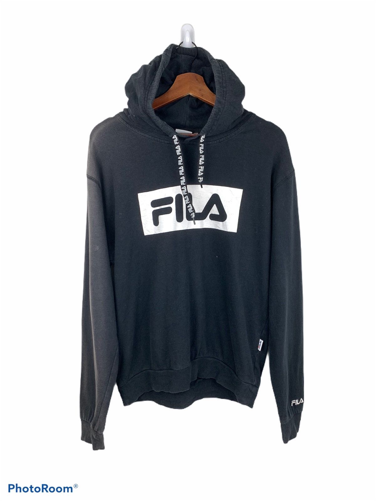 Fila FILA Box Logo Vntge Fade Centre Fashion Hype Hoodie Sweater Size US L / EU 52-54 / 3 - 1 Thumbnail