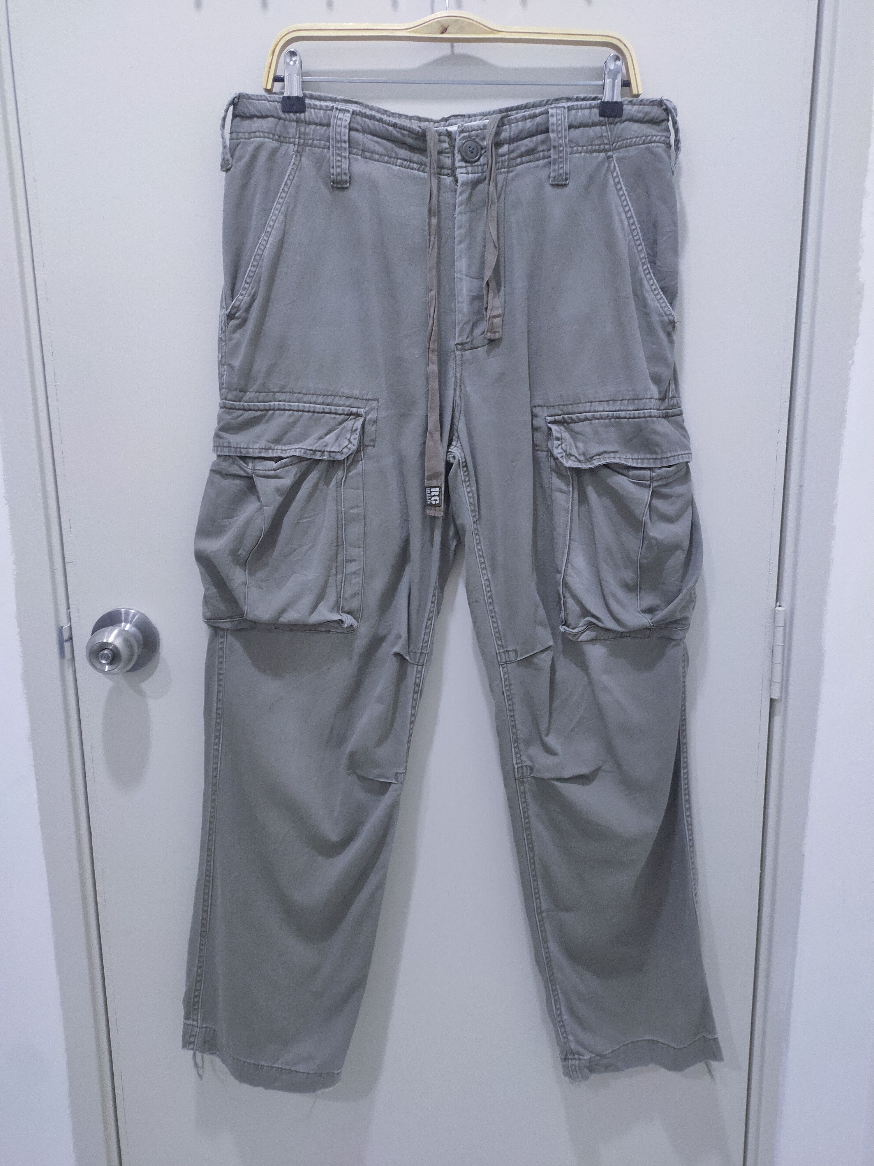 Japanese Brand REAL CRUSH CLOTHING R.C.C 1986 Tactical Utility Cargo Pants Size US 34 / EU 50 - 1 Thumbnail