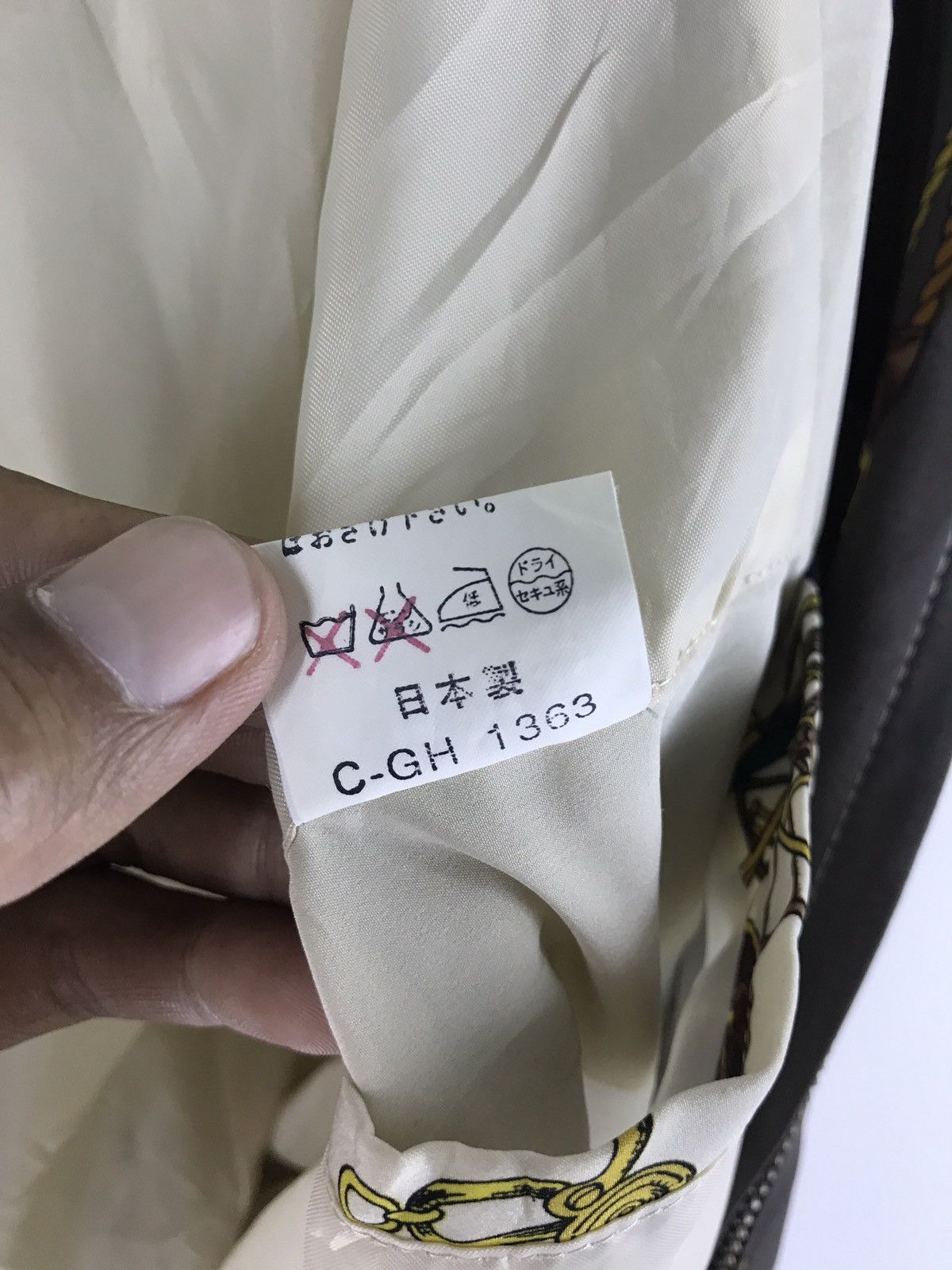 Japanese Brand RARE VINTAGE BARAQUE SILK BOMBER STYLE JACKET MADE IN JAPAN Size US L / EU 52-54 / 3 - 10 Thumbnail