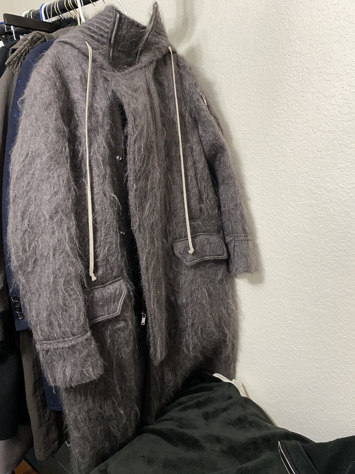 Rick Owens GRAIL AW16 MASTODON RUNWAY MOHAIR MEGA PARKA | Grailed