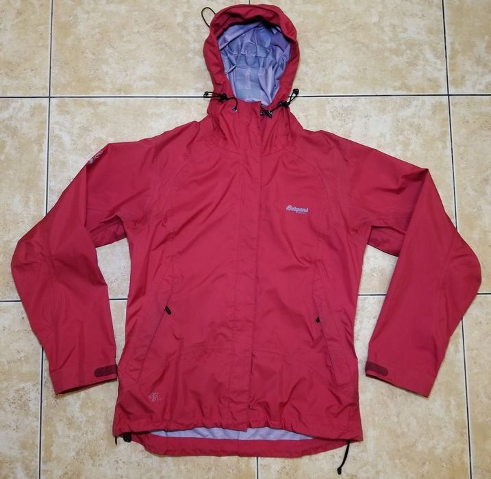 Bergans rain hot sale jacket