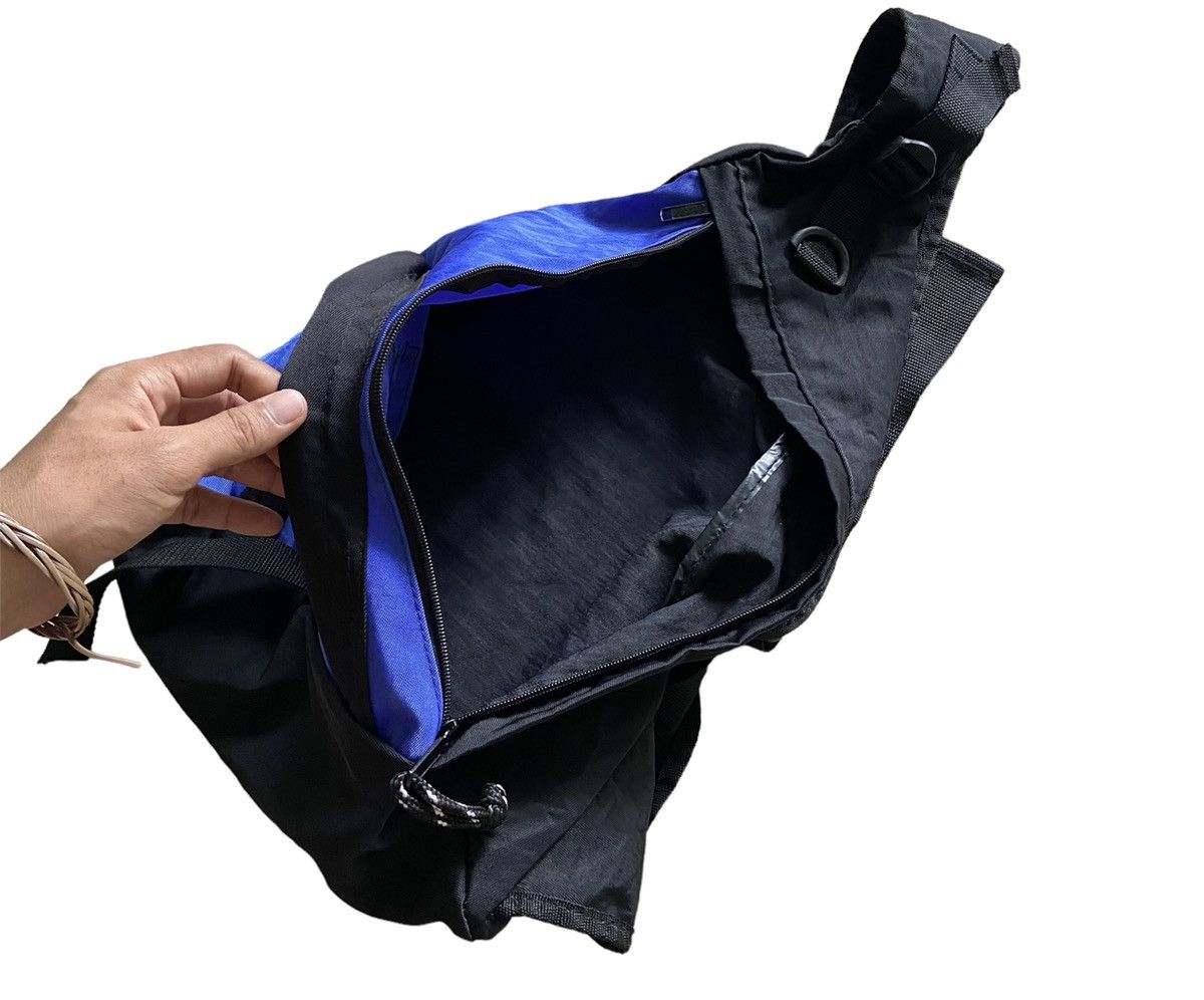Oakley Vintage Oakley Crossbody Bag Size ONE SIZE - 4 Thumbnail