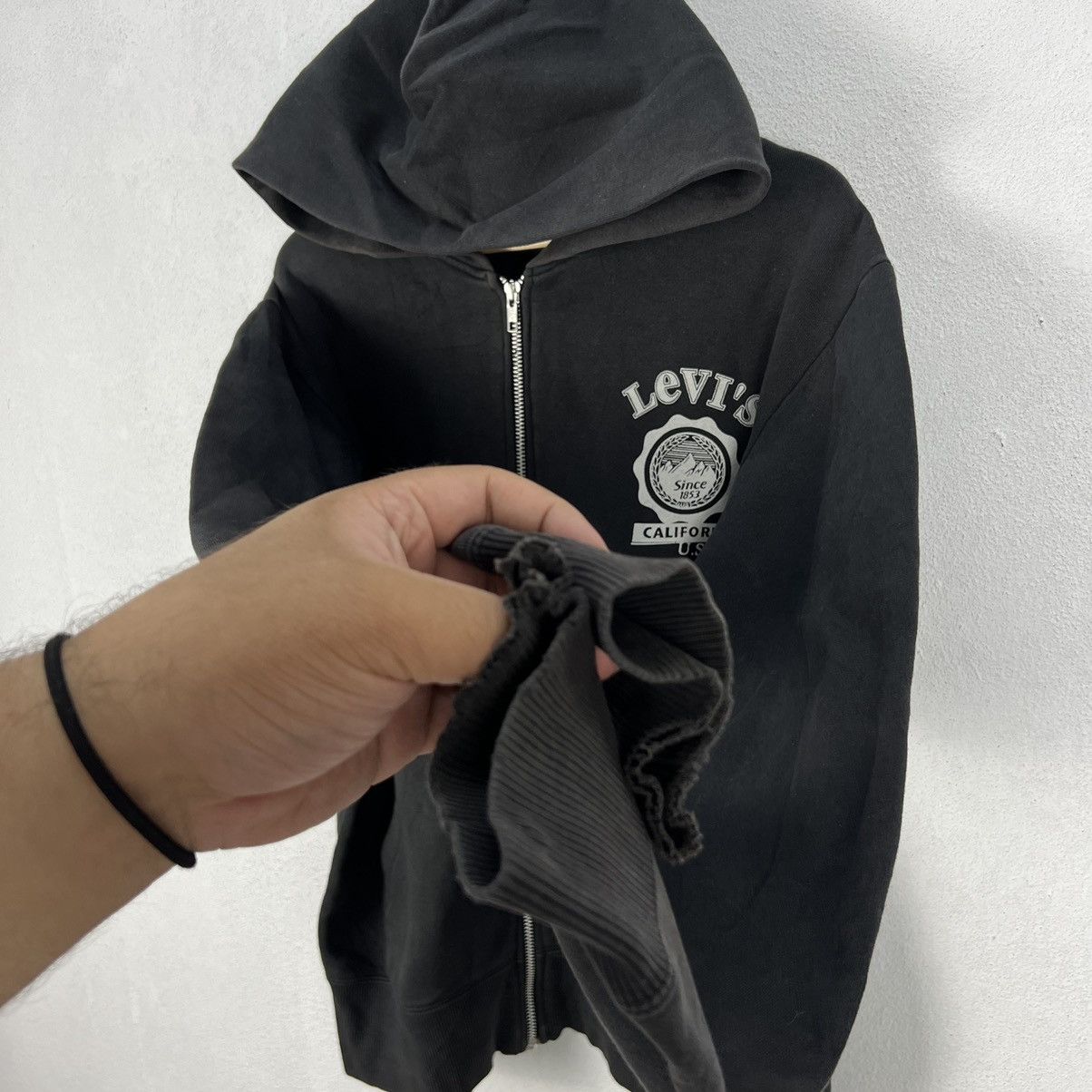 Levi's VINTAGE LEVI’S RED TAB HOODIE BIG LOGO Size US M / EU 48-50 / 2 - 5 Thumbnail