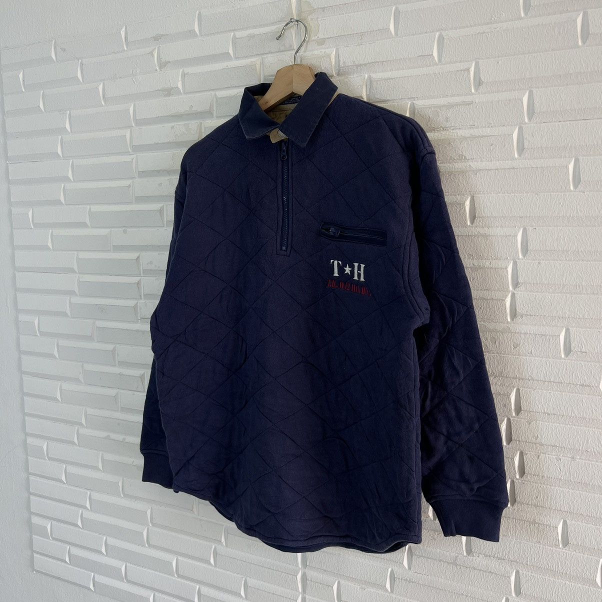 Japanese Brand VINTAGE TOMMY HILFIGER COLLAR SWEATSHIRT BIG LOGO Size US M / EU 48-50 / 2 - 2 Thumbnail