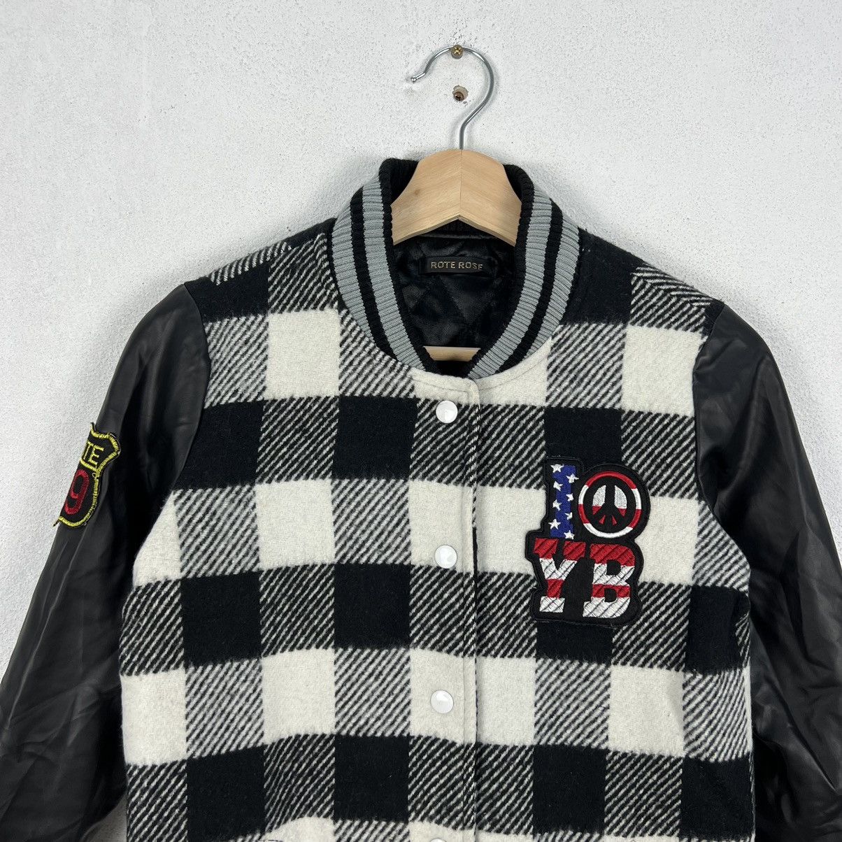 Japanese Brand RARE TARTAN DESIGN VARSITY JACKET ROTE ROSE BIG LOGO Size US M / EU 48-50 / 2 - 3 Thumbnail