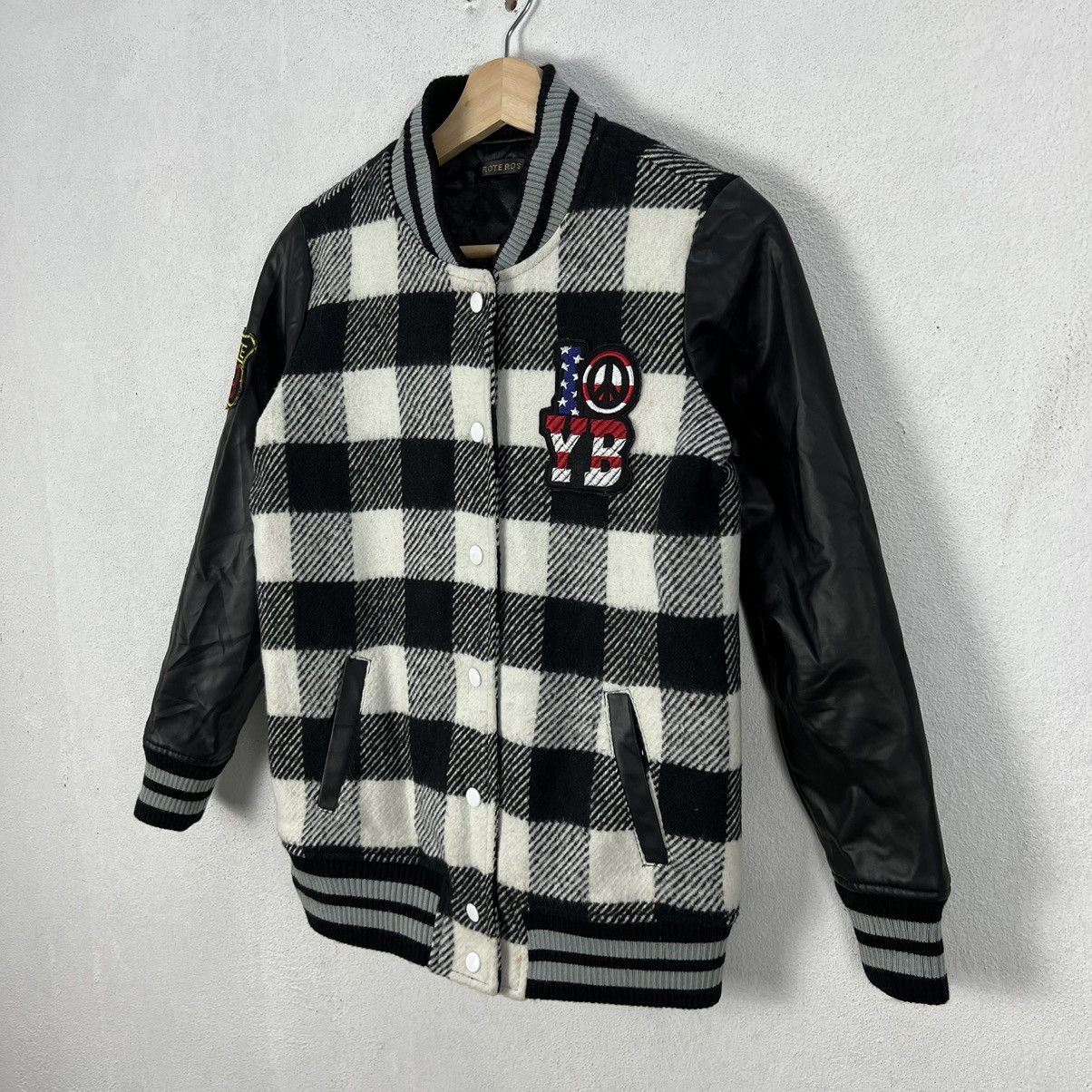 Japanese Brand RARE TARTAN DESIGN VARSITY JACKET ROTE ROSE BIG LOGO Size US M / EU 48-50 / 2 - 2 Thumbnail