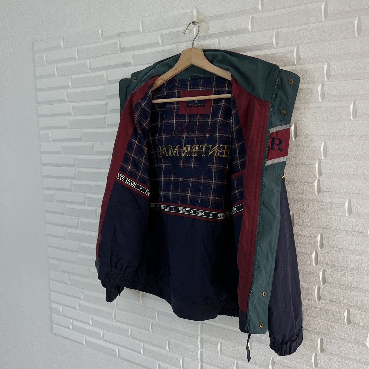 Japanese Brand VINTAGE REGATTA CLUB UENO BIG LOGO SURVIVAL JACKET RARE Size US L / EU 52-54 / 3 - 13 Thumbnail