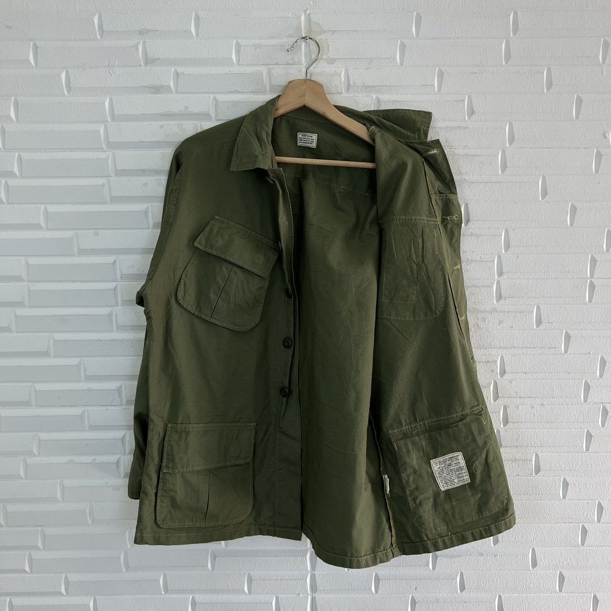 Vintage VINTAGE CARGO MULTI POCKET JACKET WAR WORKERS WEAR Size US M / EU 48-50 / 2 - 10 Thumbnail