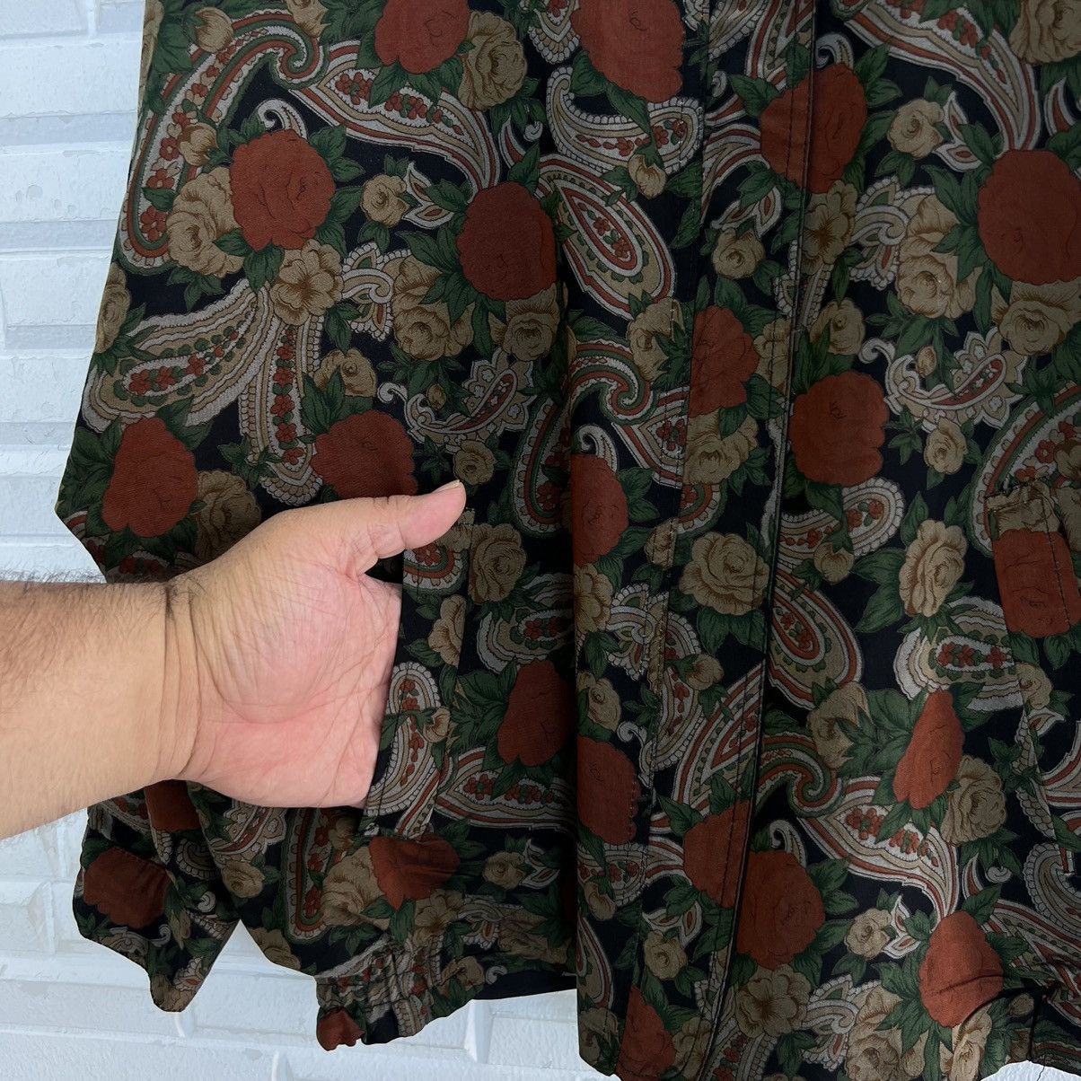 Japanese Brand VINTAGE REVERSIBLE JACKET FULLPRINT FLORAL Size US M / EU 48-50 / 2 - 5 Thumbnail