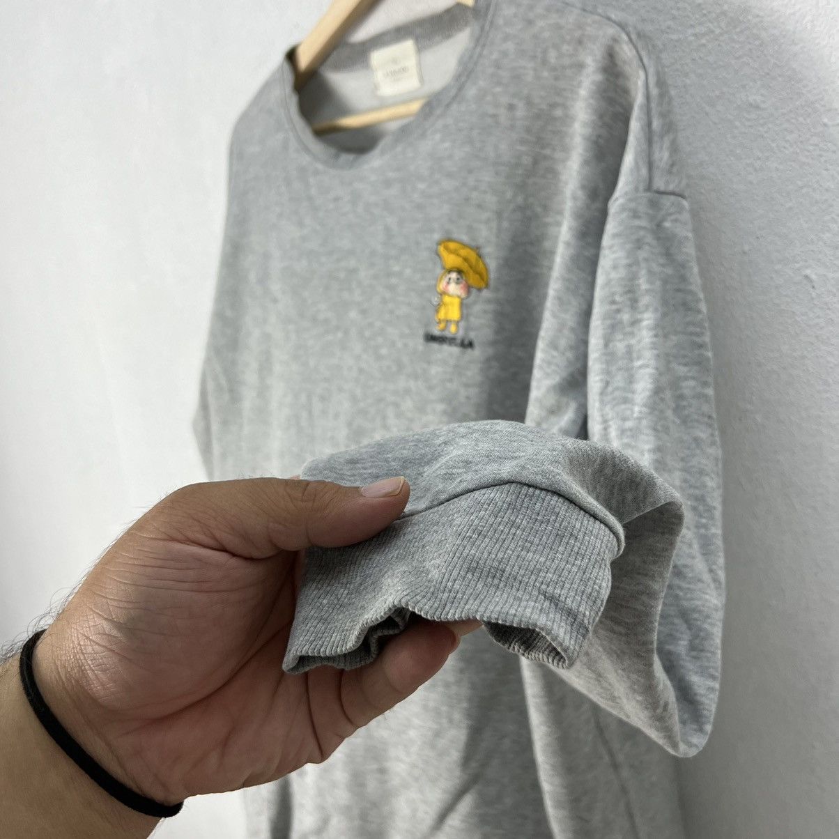 Japanese Brand VINTAGE VISION SEOUL CHIN CHAN UMBRELLA SWEATSHIRT Size US M / EU 48-50 / 2 - 4 Thumbnail