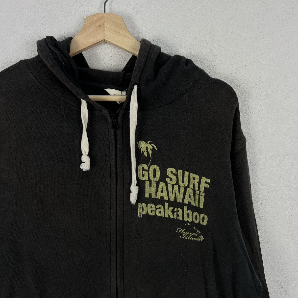 Japanese Brand VINTAGE PEAKABOO HAWAIIAN BREEZE HOODIE BIG LOGO Size US XL / EU 56 / 4 - 4 Thumbnail