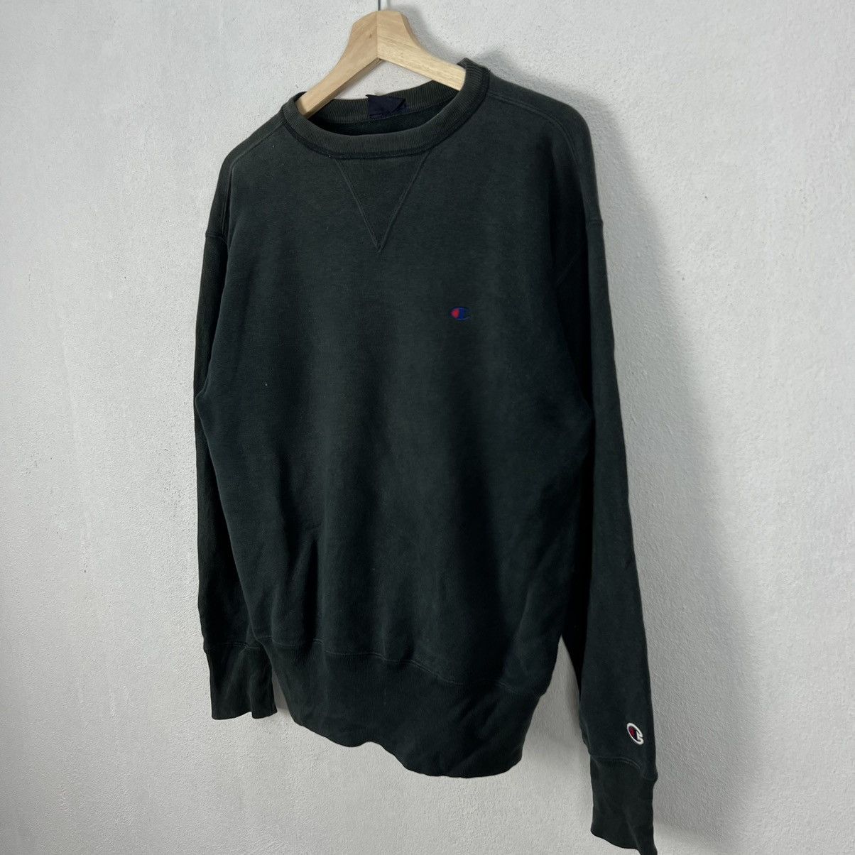 Champion VINTAGE CHAMPION SPORT WEAR SWEATSHIRT Size US M / EU 48-50 / 2 - 2 Thumbnail