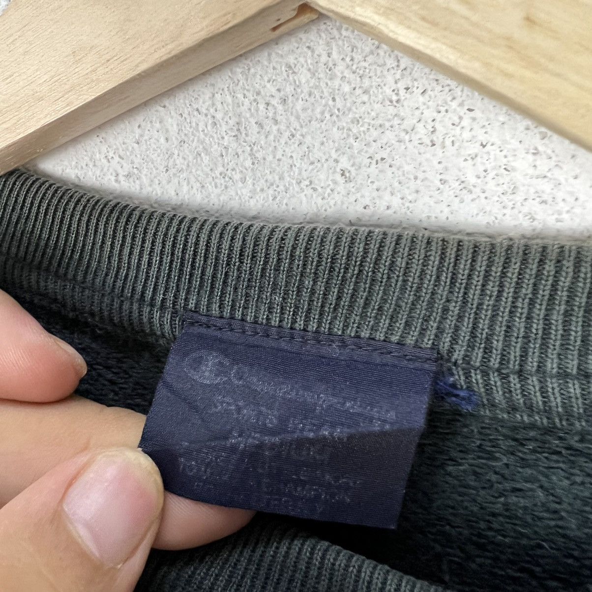 Champion VINTAGE CHAMPION SPORT WEAR SWEATSHIRT Size US M / EU 48-50 / 2 - 6 Thumbnail