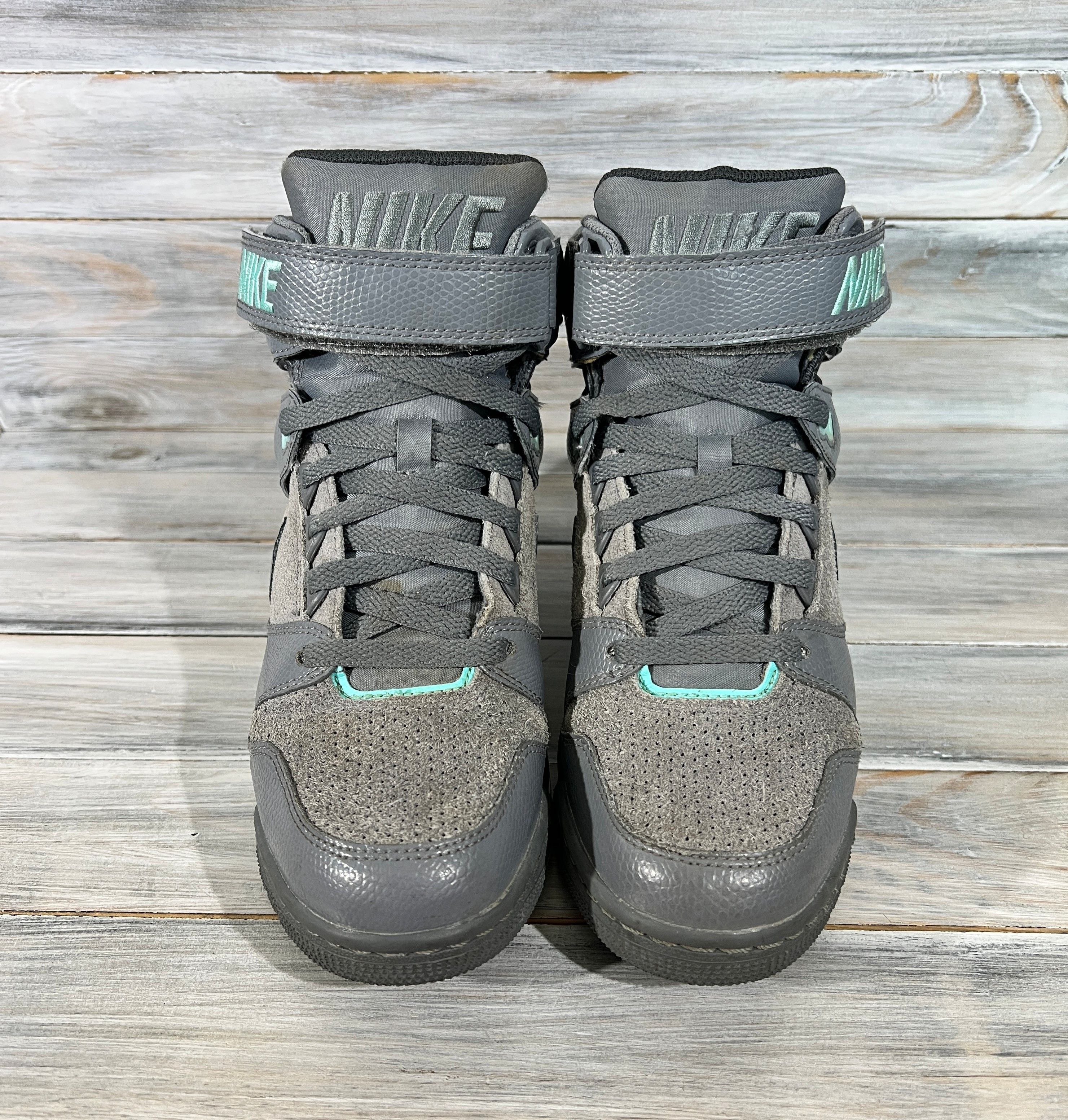 Nike Nike Air Revolution Sky Hi 'Hyper Turquoise' Women'sSneakers Size US 7 / IT 37 - 15 Thumbnail