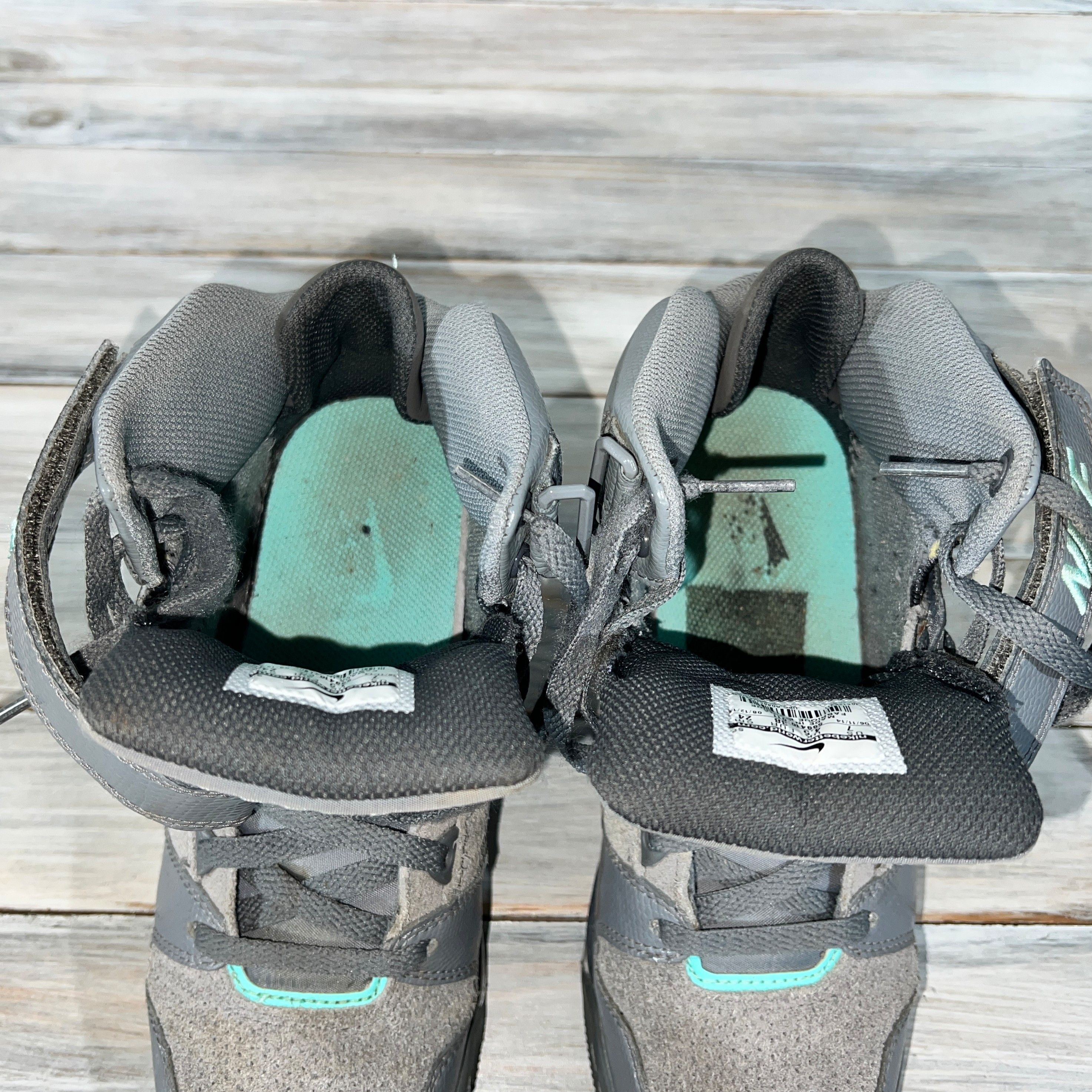 Nike Nike Air Revolution Sky Hi 'Hyper Turquoise' Women'sSneakers Size US 7 / IT 37 - 9 Thumbnail