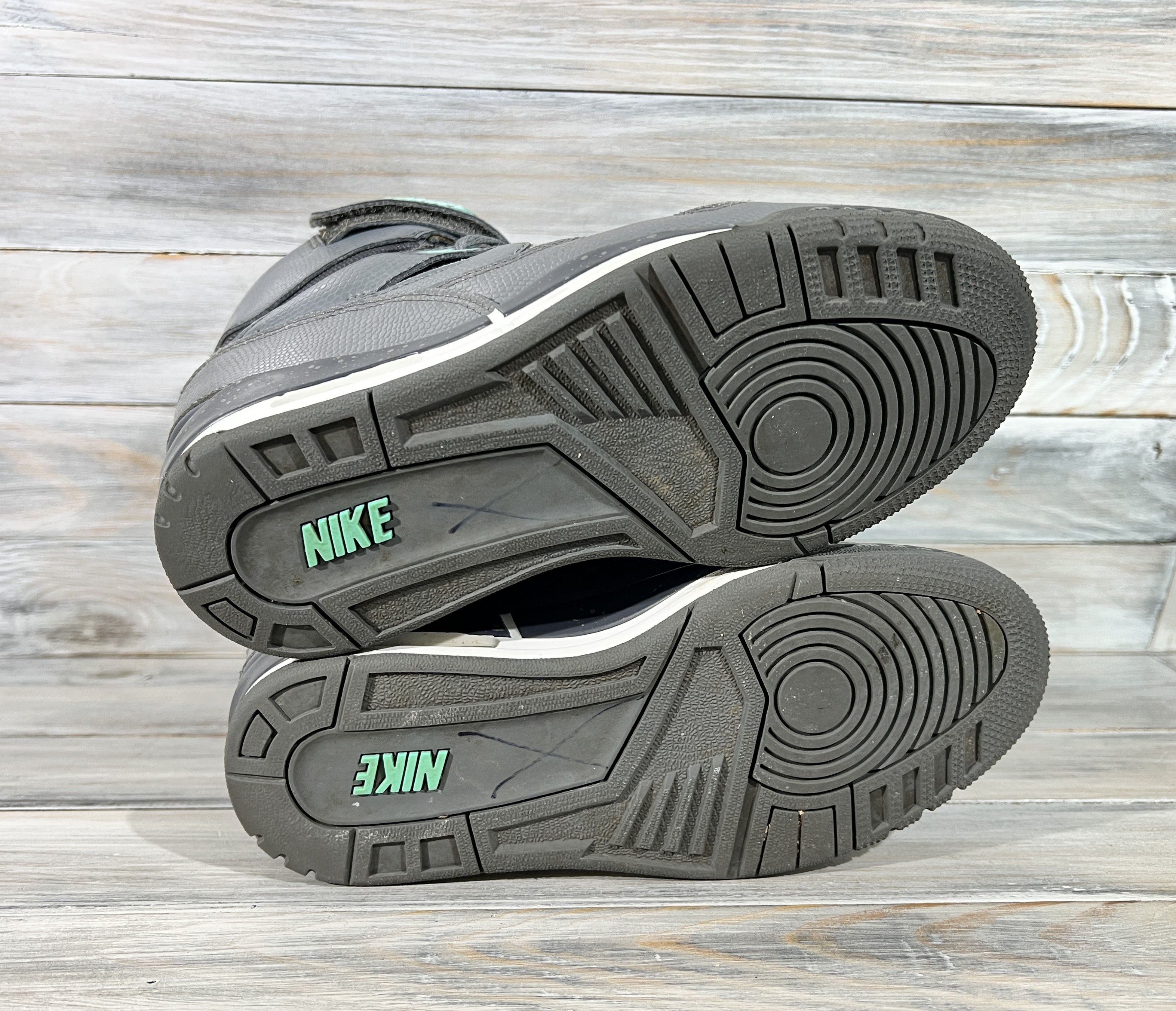 Nike Nike Air Revolution Sky Hi 'Hyper Turquoise' Women'sSneakers Size US 7 / IT 37 - 20 Thumbnail