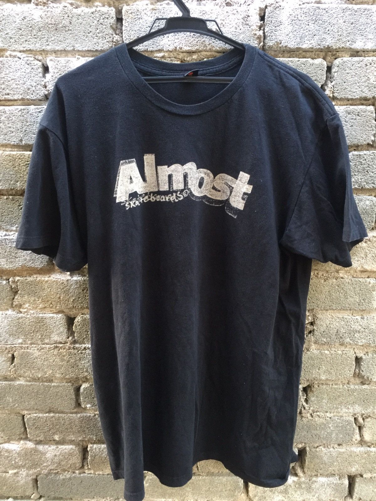 Vintage Vintage Almost Skateboard T-shirt Rare Size US L / EU 52-54 / 3 - 1 Thumbnail