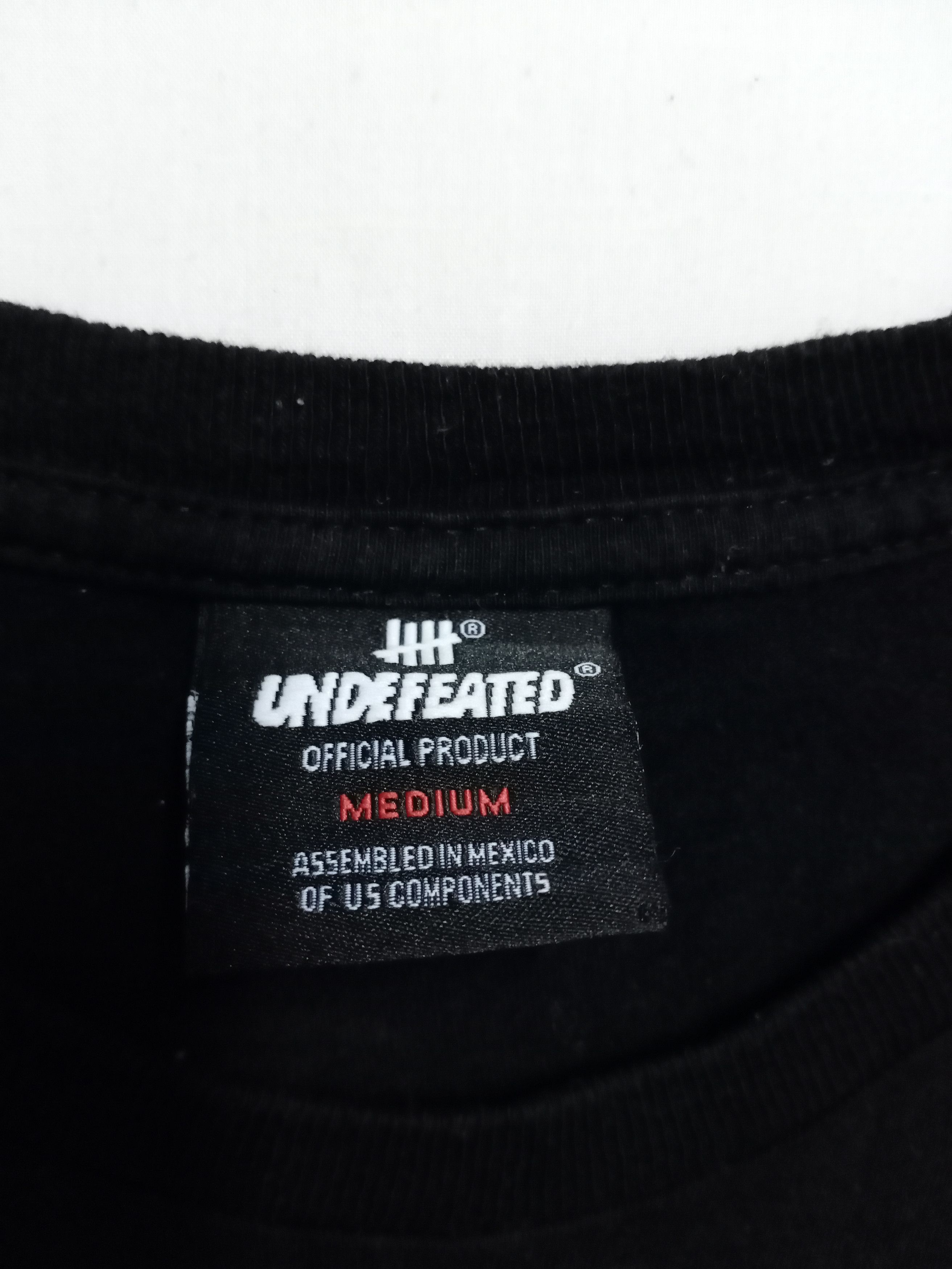 Undefeated × Vintage 💥BESTOFFER💥Vintage Undefeated Red Indian Warriors T-shirt Size US M / EU 48-50 / 2 - 3 Thumbnail