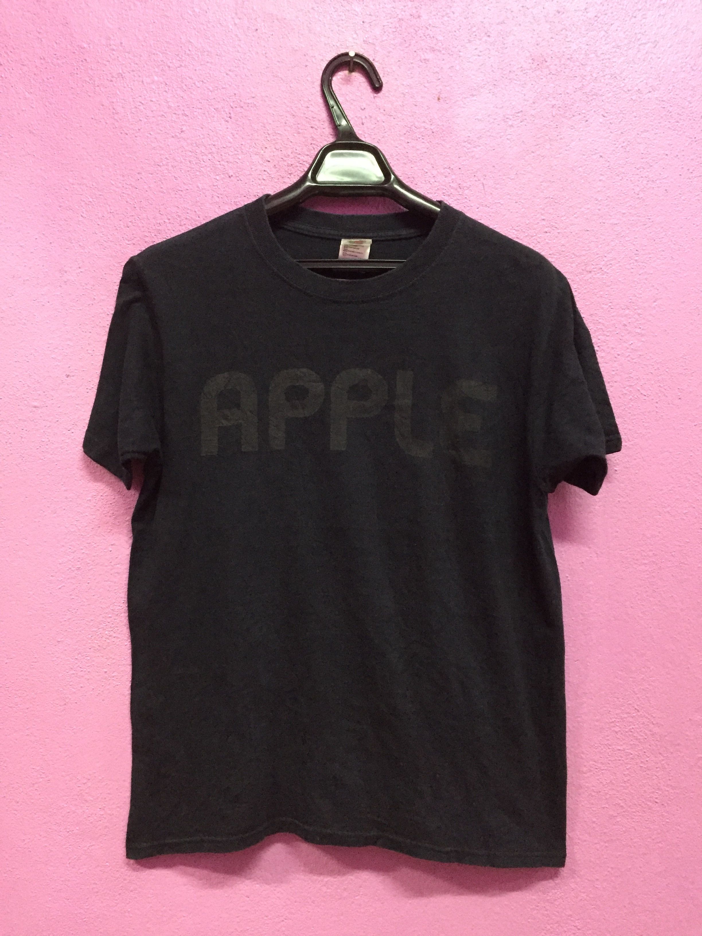 Apple Apple Tee Size M Size US M / EU 48-50 / 2 - 1 Thumbnail