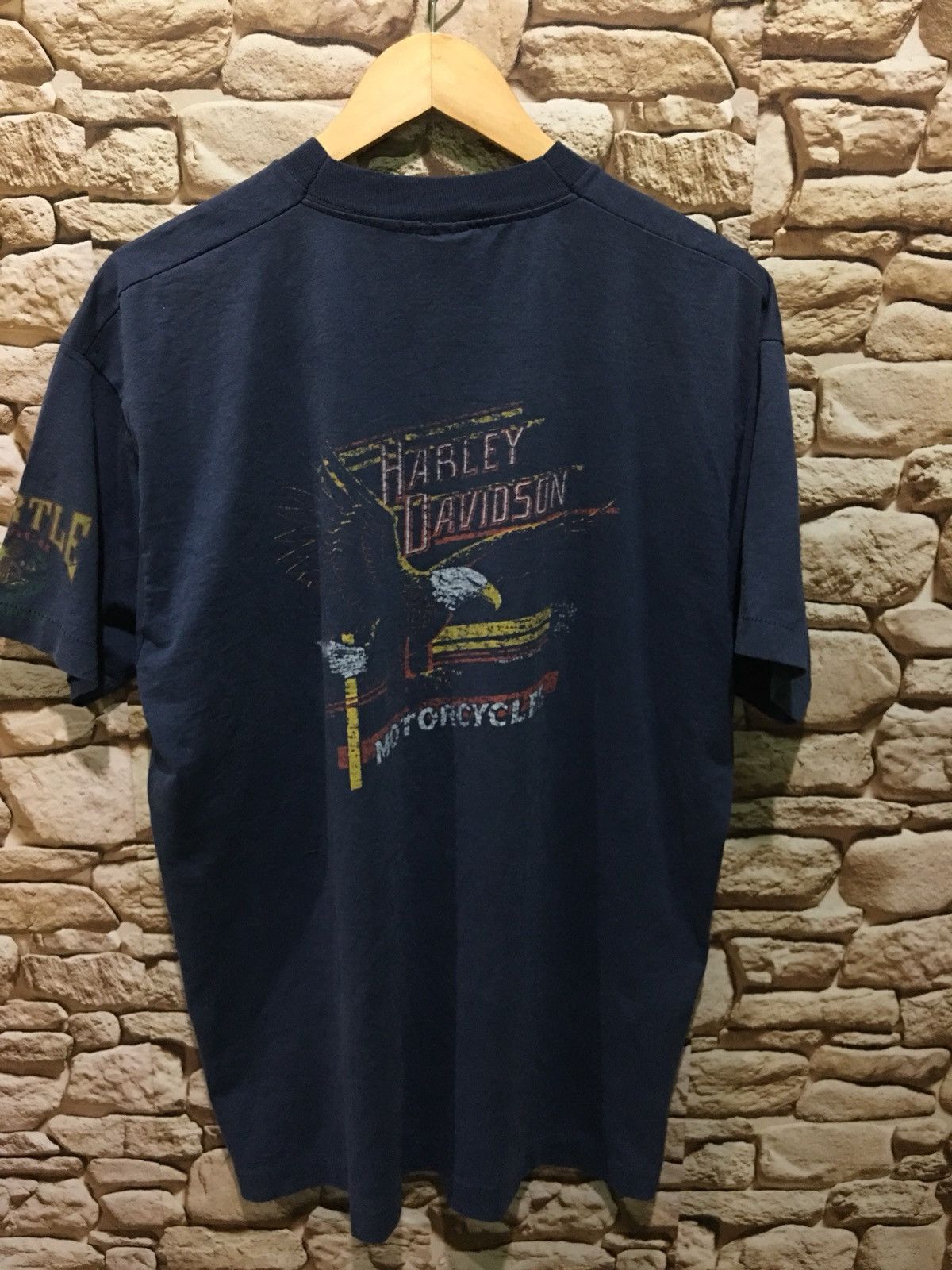 Harley Davidson × Vintage Vintage 80s harley davidson 3D emblem design shirt Size US XL / EU 56 / 4 - 1 Thumbnail