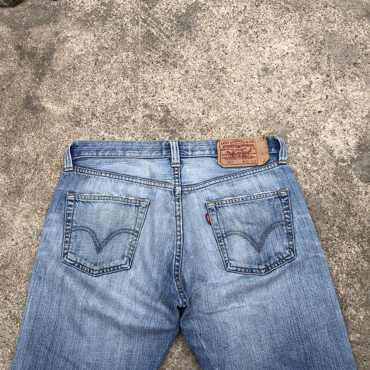 Levi's × Levi's Vintage Clothing 🔥Rare🔥Levis 501 Stone Wash Rips Distress Denim Shorts Pants Size US 32 / EU 48 - 5 Thumbnail