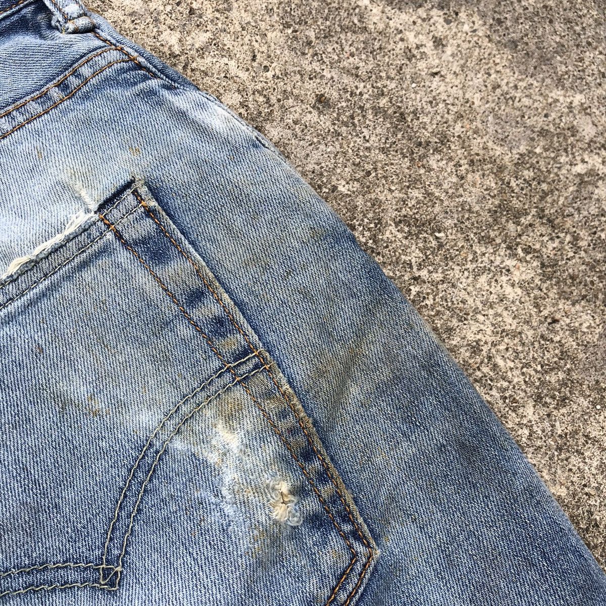 Levi's × Levi's Vintage Clothing 🔥Trash🔥Levis 551 Stoned Wash Rips Distress Dirty Denim Jeans Size US 34 / EU 50 - 13 Thumbnail