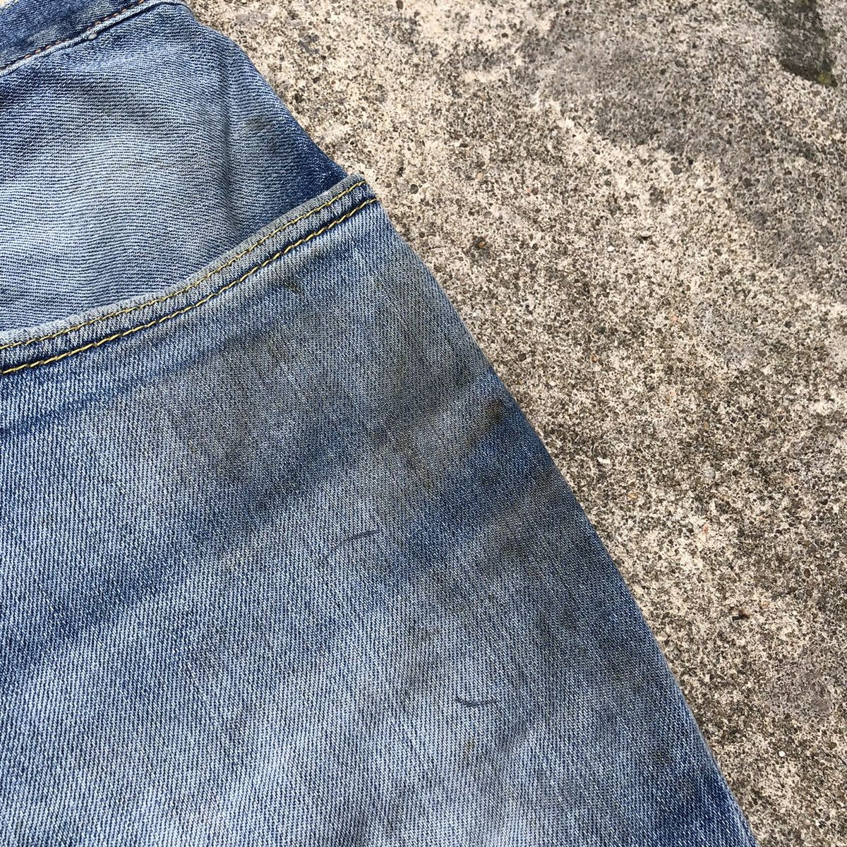 Levi's × Levi's Vintage Clothing 🔥Trash🔥Levis 551 Stoned Wash Rips Distress Dirty Denim Jeans Size US 34 / EU 50 - 10 Thumbnail