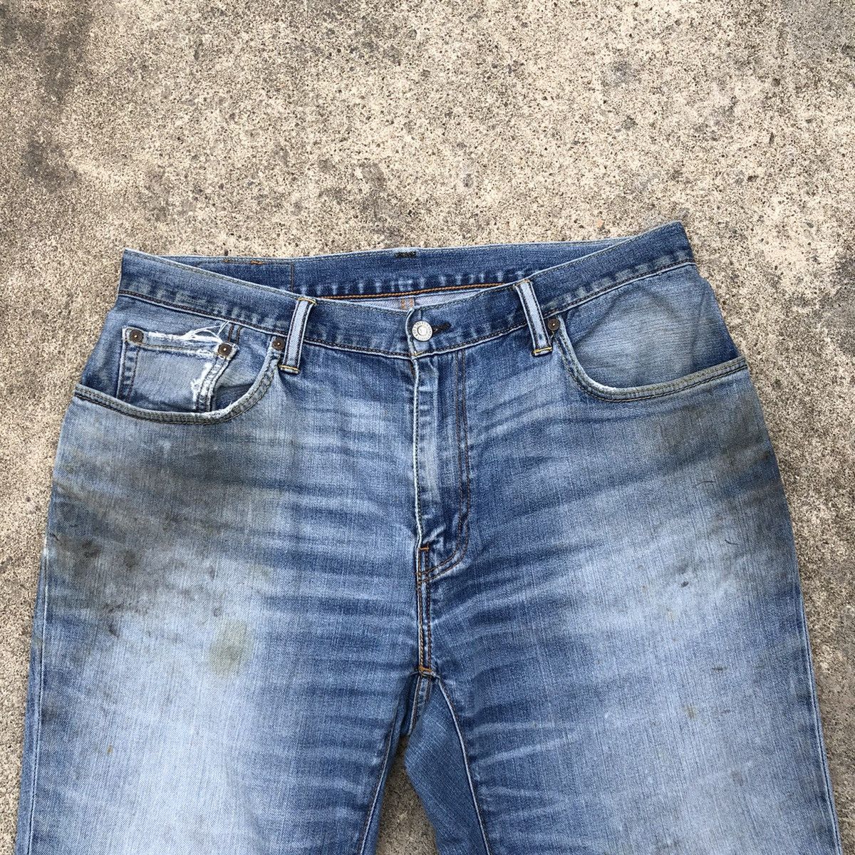 Levi's × Levi's Vintage Clothing 🔥Trash🔥Levis 551 Stoned Wash Rips Distress Dirty Denim Jeans Size US 34 / EU 50 - 2 Thumbnail