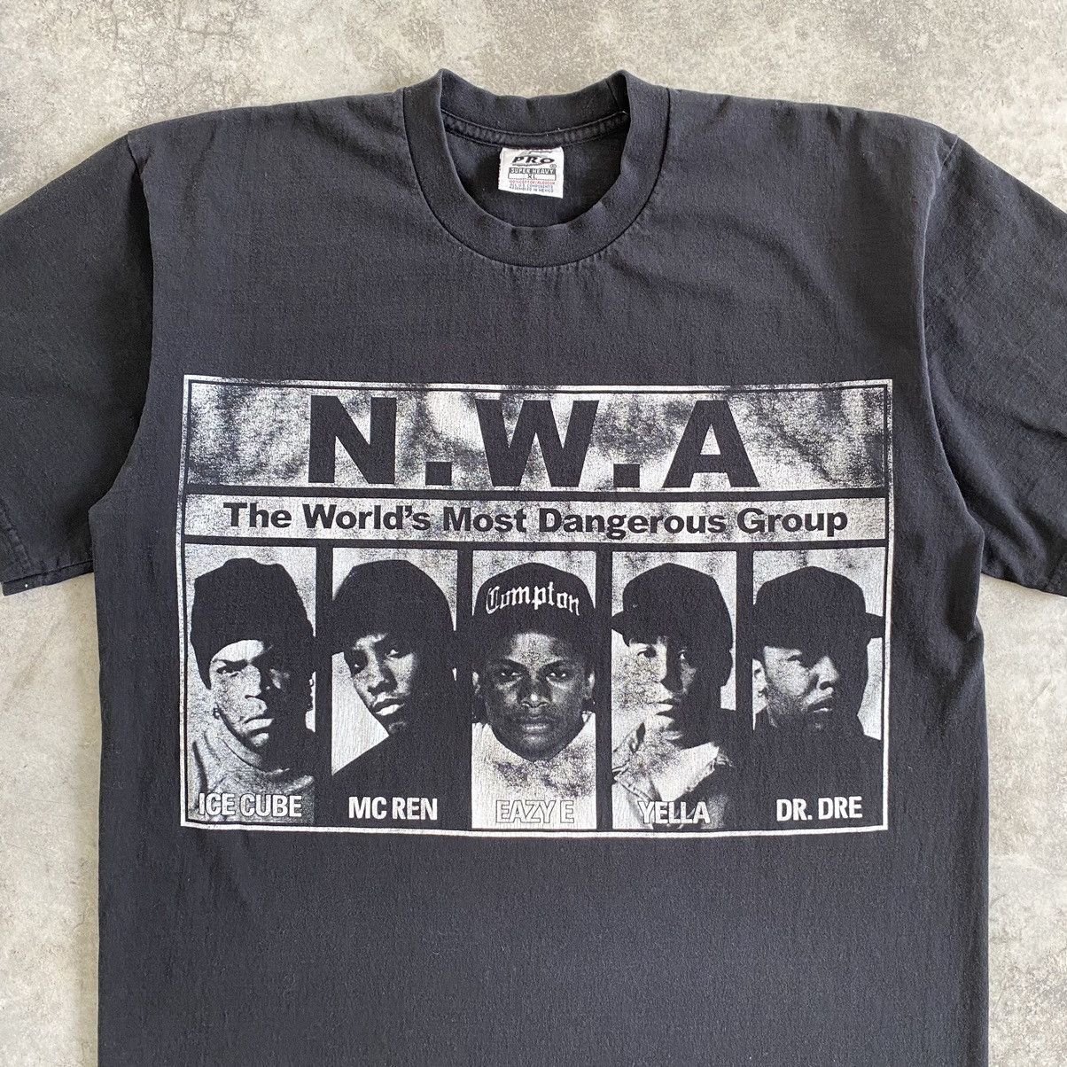 Rap Tees Vintage 90’s N.W.A Faded West Coast Rap Bootleg T-shirt Size US XL / EU 56 / 4 - 3 Thumbnail