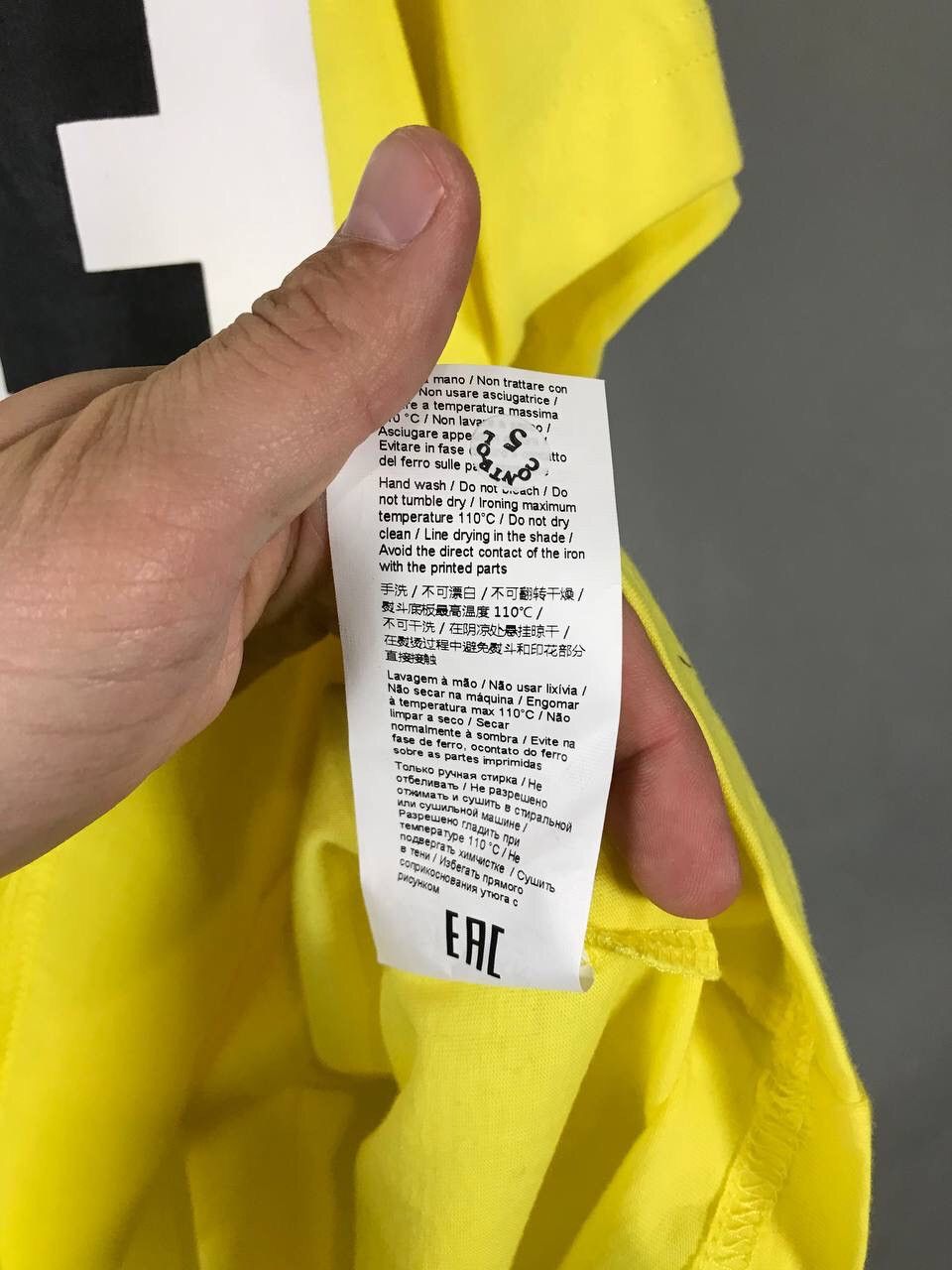 Iceberg Iceberg 74 luxury streetwear yellow tee Size US XL / EU 56 / 4 - 7 Thumbnail
