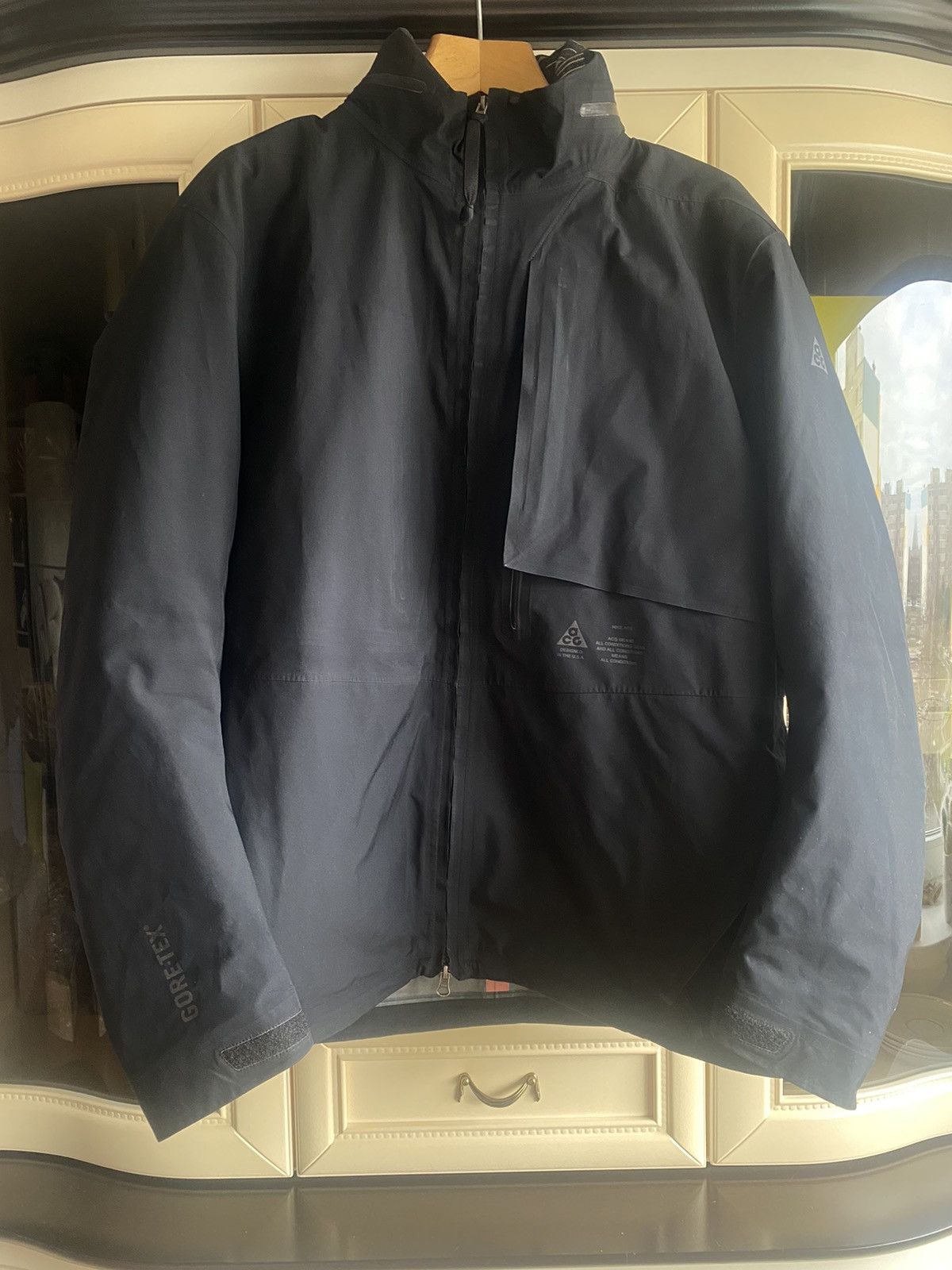 image of Errolson Hugh x Nikelab Acg 2 In 1 System Jacket in Black, Men's (Size XL)