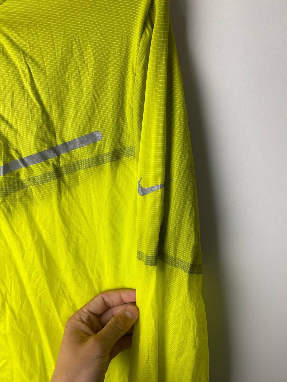 Vintage Nike running jacket size M Size US M / EU 48-50 / 2 - 5 Thumbnail
