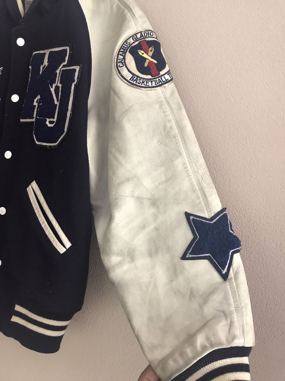 Vintage Basket Ball Team wool varsity leather sleeve jacket Size US M / EU 48-50 / 2 - 5 Thumbnail