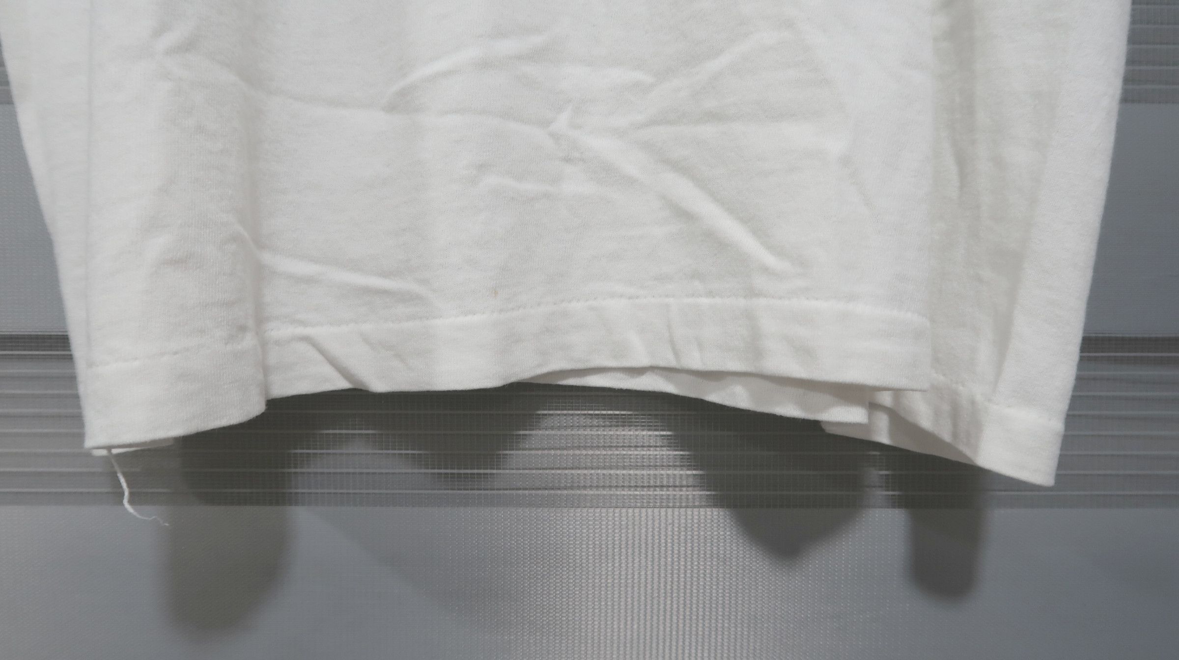 Fruit Of The Loom Vintage Robert Lyn Nelson Maui Tee – Fruit of the Loom Size US L / EU 52-54 / 3 - 8 Thumbnail