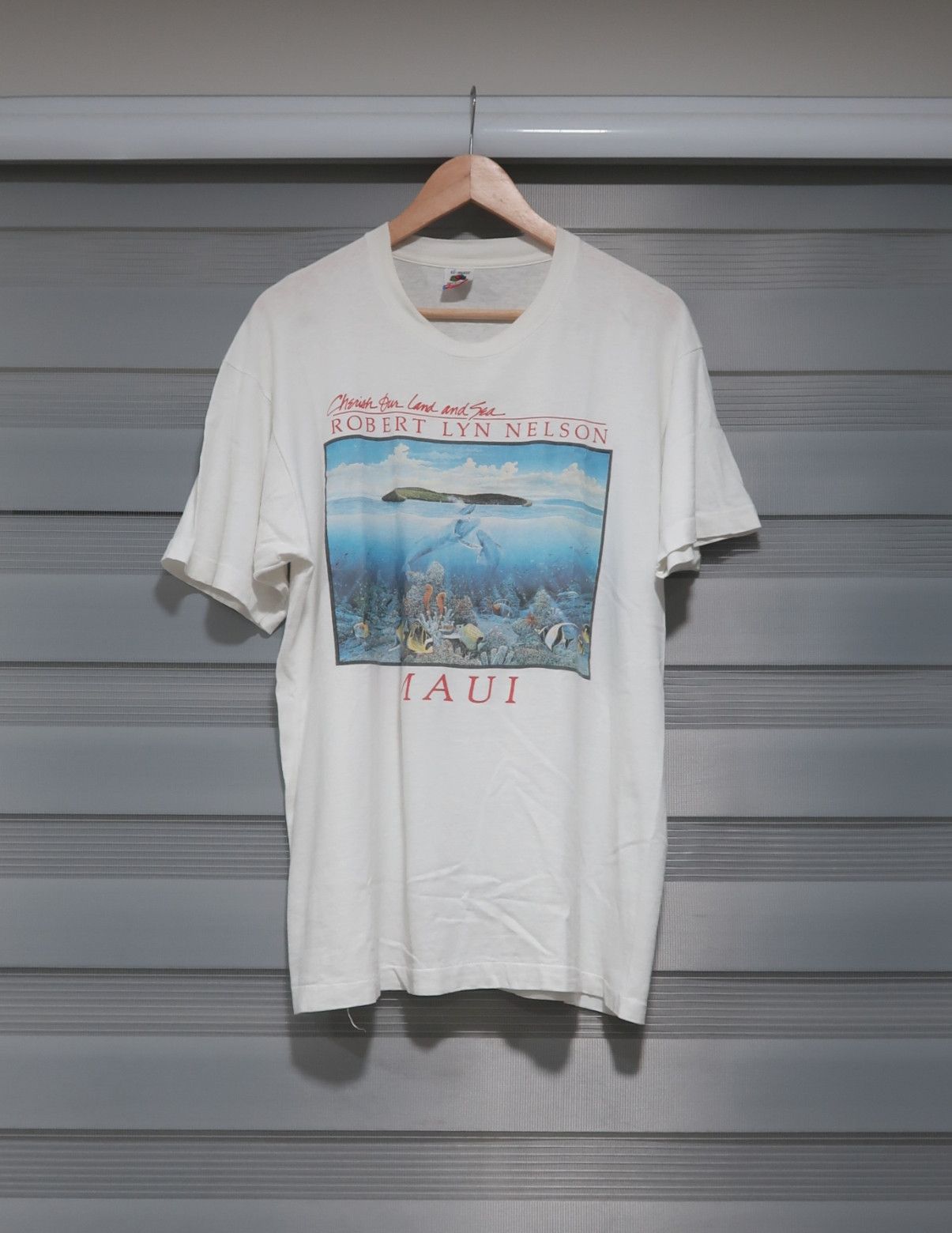 Fruit Of The Loom Vintage Robert Lyn Nelson Maui Tee – Fruit of the Loom Size US L / EU 52-54 / 3 - 1 Thumbnail