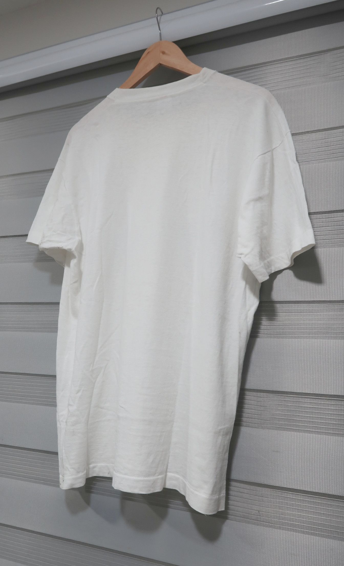 Fruit Of The Loom Vintage Robert Lyn Nelson Maui Tee – Fruit of the Loom Size US L / EU 52-54 / 3 - 10 Thumbnail