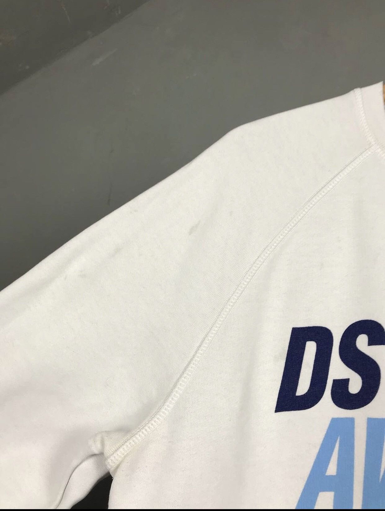 Dsquared2 Dsquared 2 vintage luxury streetwear sweatshirt Size US L / EU 52-54 / 3 - 11 Thumbnail