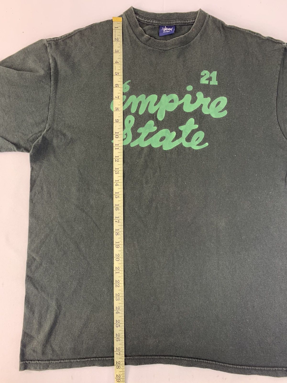 Stussy Vintage Stussy Empire State 21 Spell Out Printed Tee Size US L / EU 52-54 / 3 - 7 Thumbnail