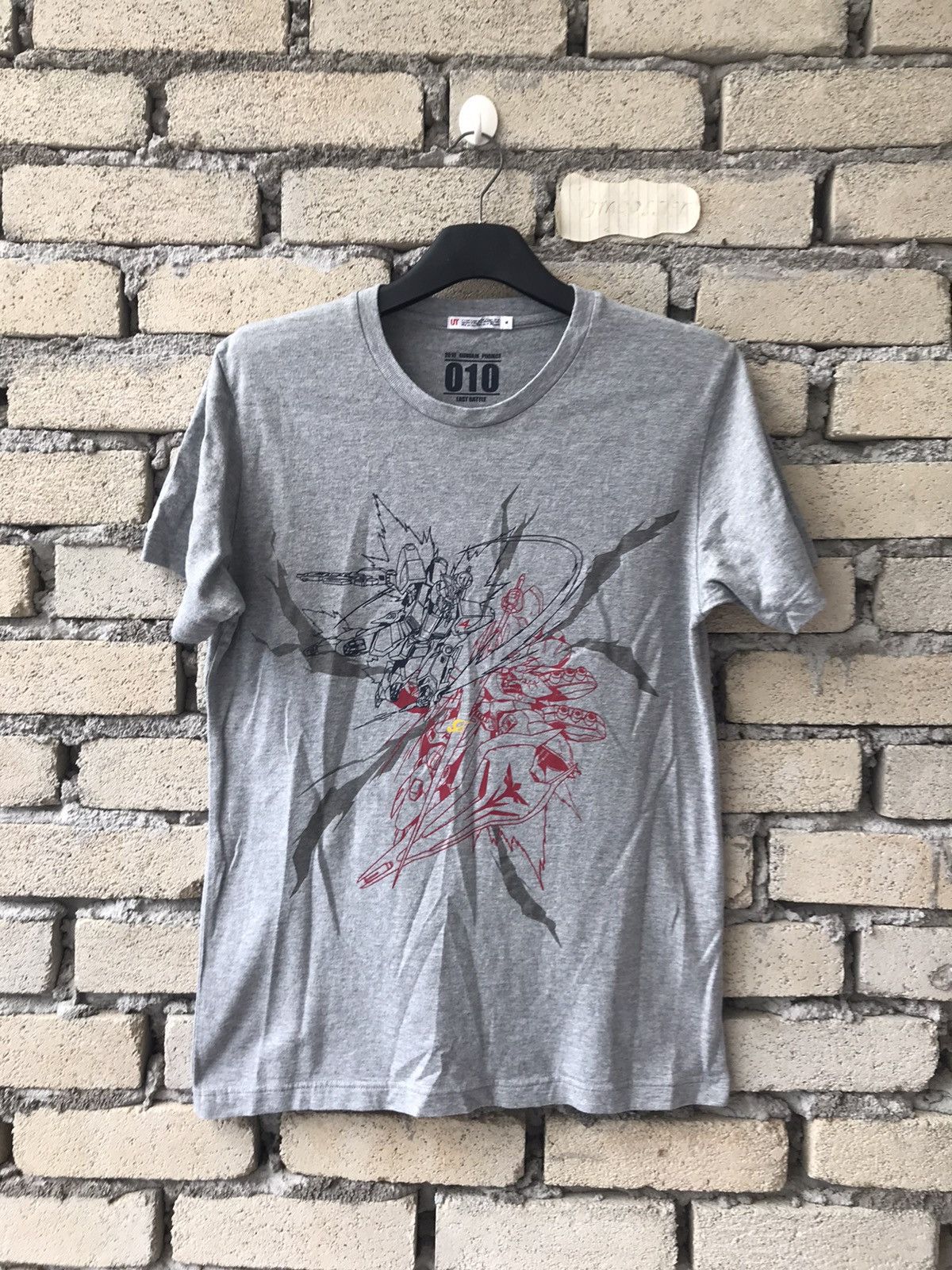Anime × Japanese Brand Gundam Project 010 Last Battle Tshirt Nice Screen Size US S / EU 44-46 / 1 - 1 Thumbnail