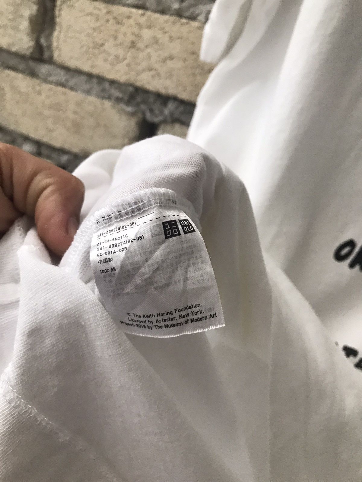 Keith Haring × Uniqlo Little Drawings Of KEITH HARING characters Tshirt by Uniqlo Size US L / EU 52-54 / 3 - 7 Thumbnail