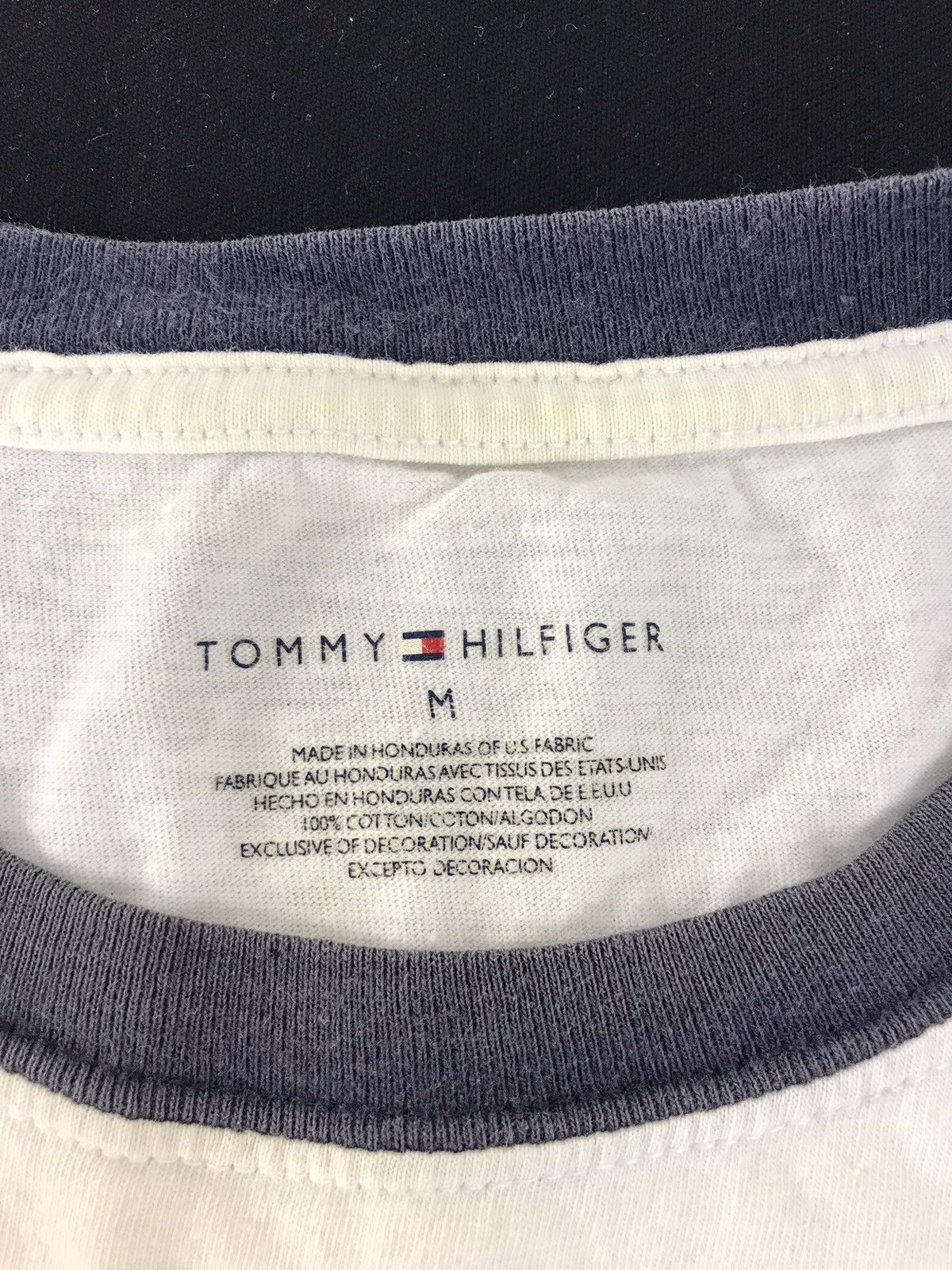 Designer × Tommy Hilfiger Vintage Tommy Hilfiger Striped Design T-shirt Printed Size US L / EU 52-54 / 3 - 4 Thumbnail
