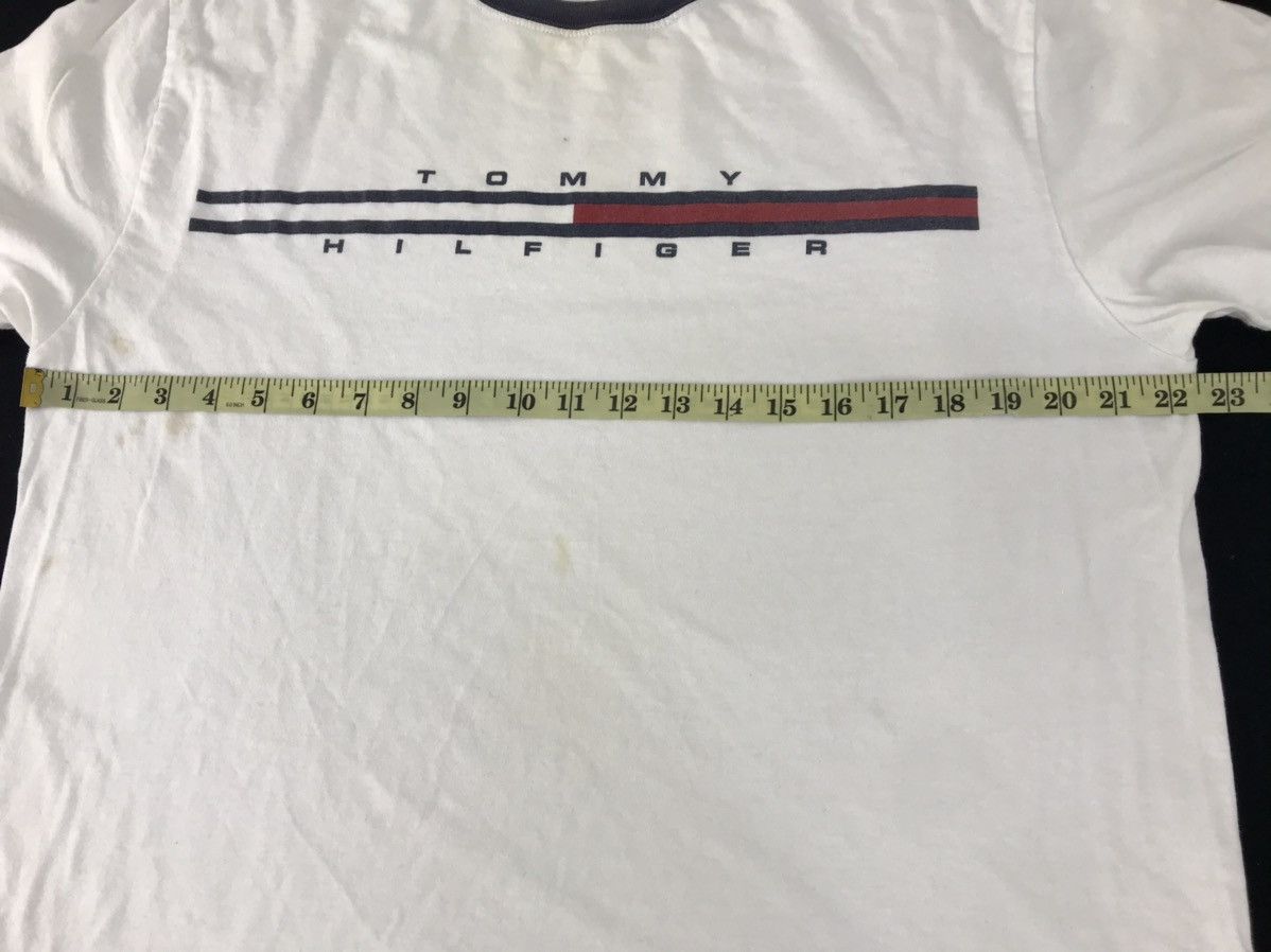 Designer × Tommy Hilfiger Vintage Tommy Hilfiger Striped Design T-shirt Printed Size US L / EU 52-54 / 3 - 7 Thumbnail