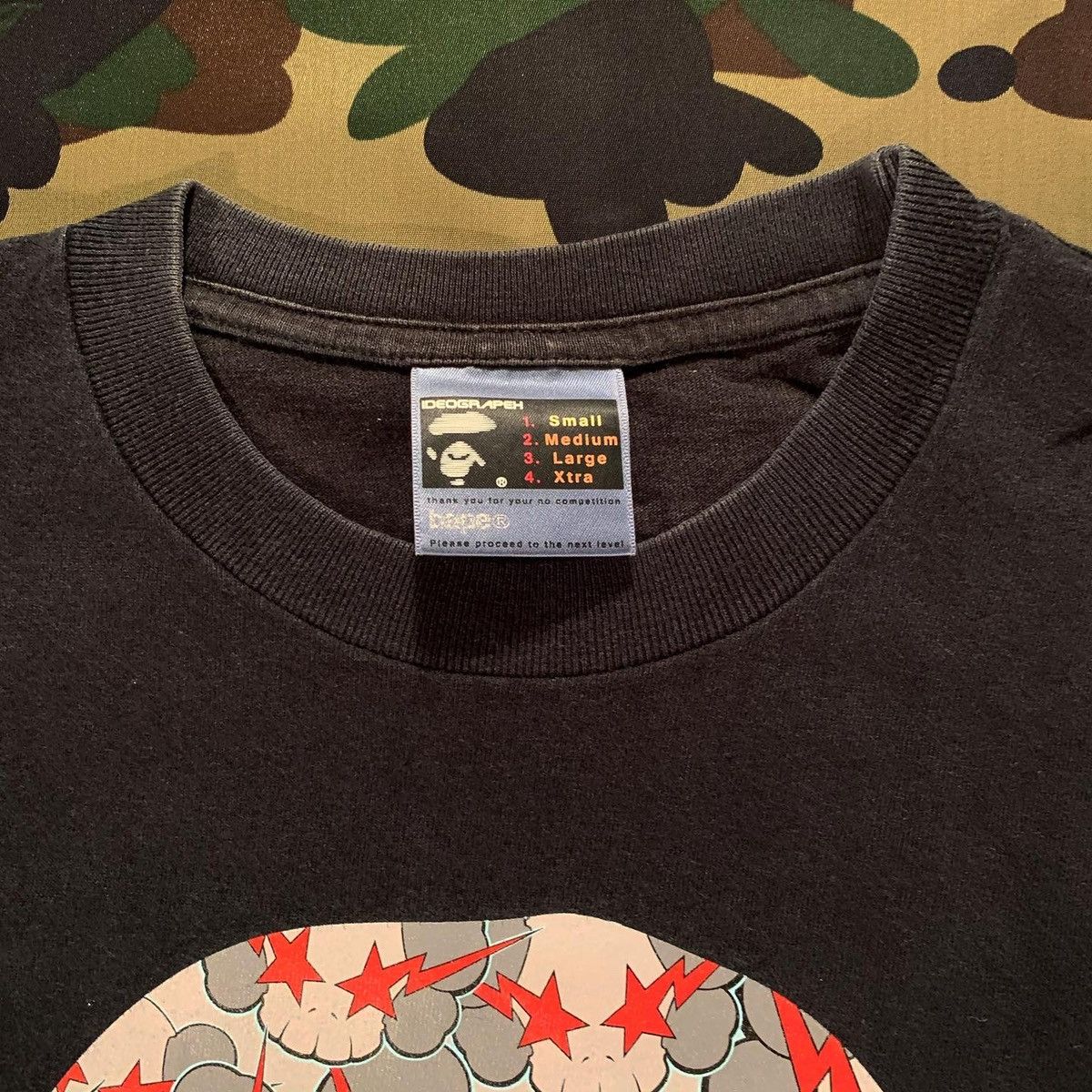 Bape × Kaws BAPE x KAWS SKULLSTA BIG APE HEAD TEE Size US S / EU 44-46 / 1 - 3 Thumbnail