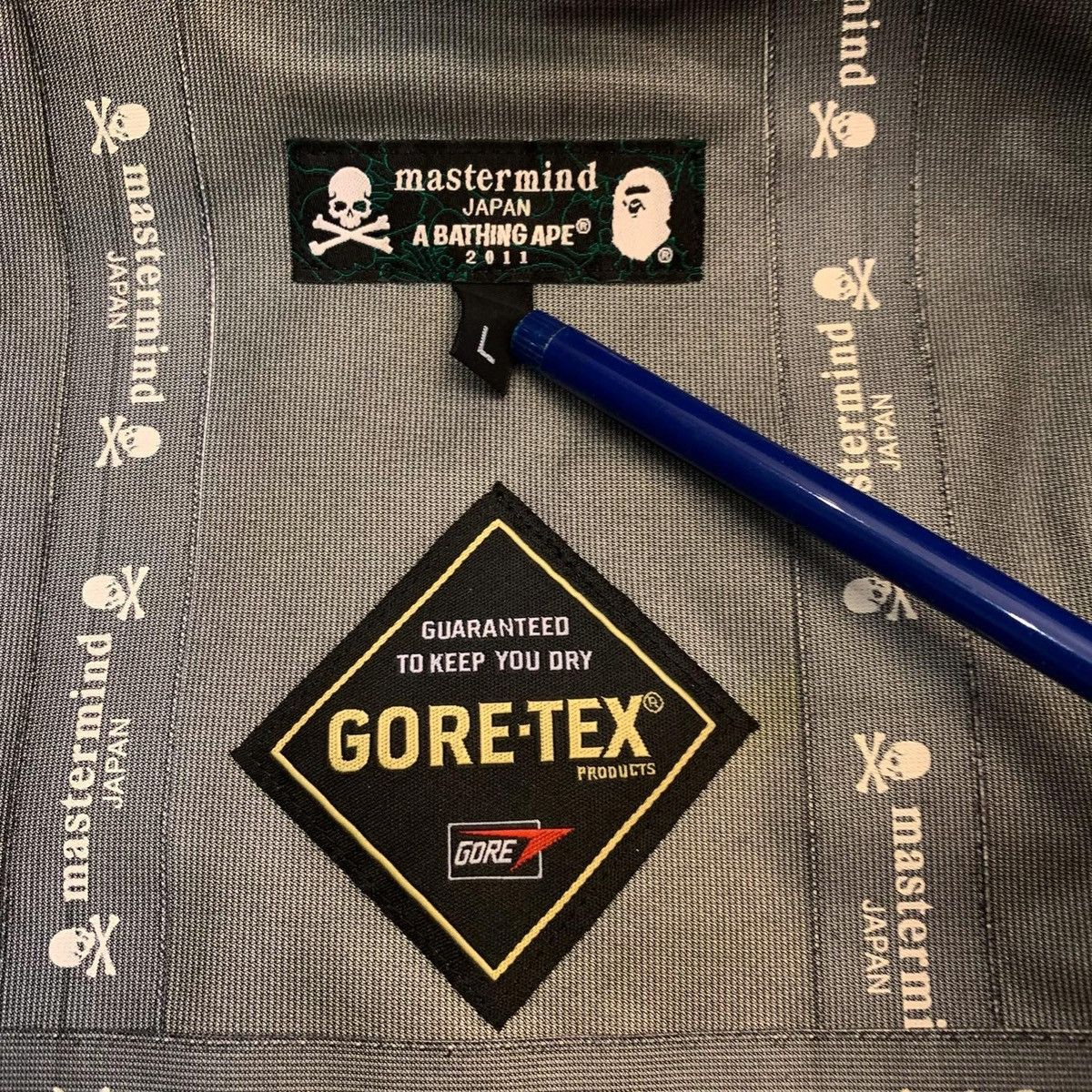 Bape × Mastermind Japan BAPE x MASTERMIND JAPAN GORE-TEX SNOWBOARD JACKET 2011 Size US L / EU 52-54 / 3 - 9 Thumbnail