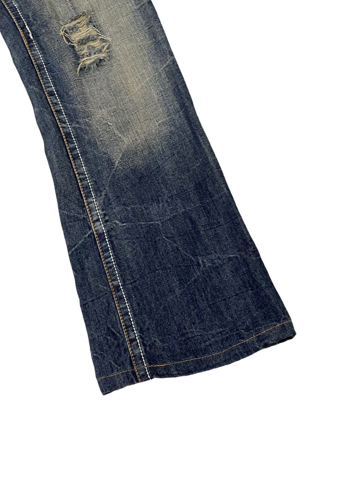 Japanese Brand Flare Jeans Agate Label Distress Denim Low Rise 2🟦2 Size US 31 - 4 Thumbnail