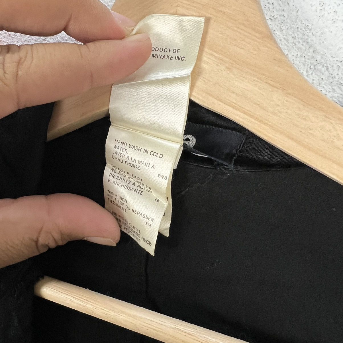 Issey Miyake RARE AVANT GARDE DESIGN ZUCCA PRODUCT OF ISSEY MIYAKE JAPAN Size US M / EU 48-50 / 2 - 13 Thumbnail