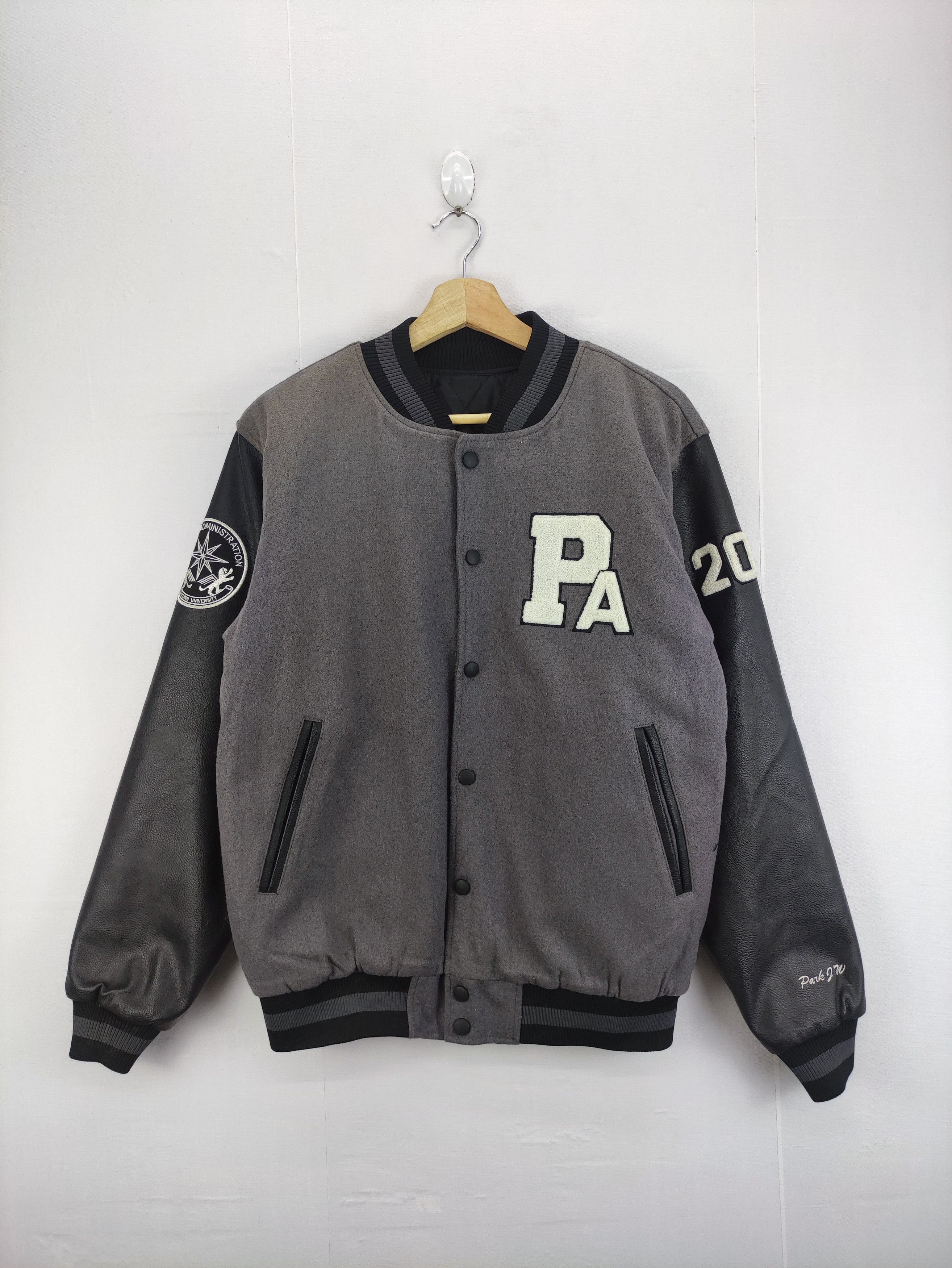 Vintage Vintage Keimyung University Varsity Jacket Snap Button Size US L / EU 52-54 / 3 - 1 Thumbnail