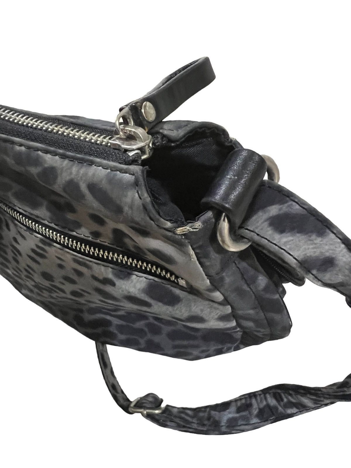 Hysteric Glamour GRAIL🔥OG Kansai Yamamoto Dark 🐆 Print Tanker Crossbody Bag Size ONE SIZE - 10 Thumbnail