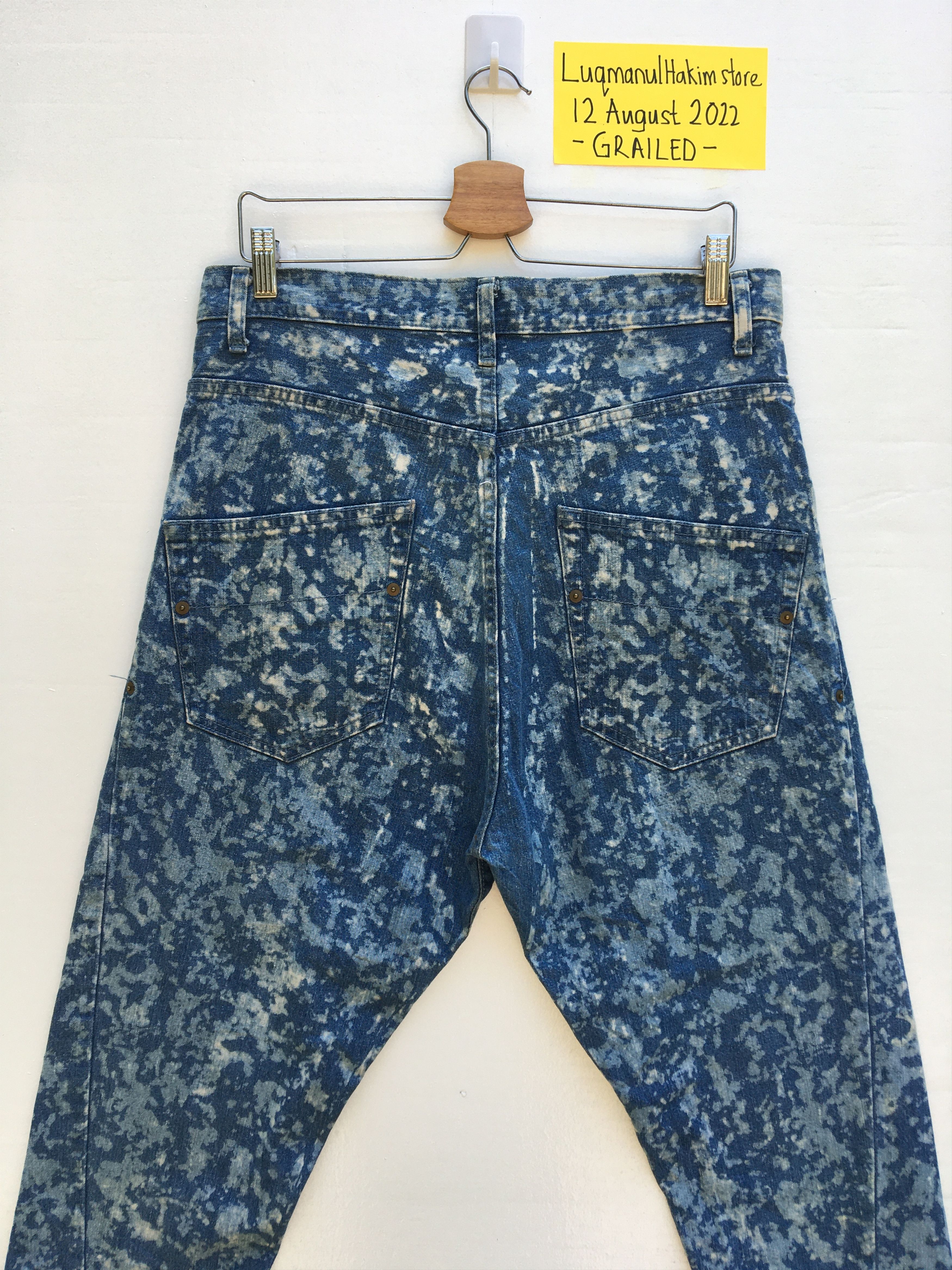 Frapbois Rare Japanese Brand Frapbois Denim Acid Wash Size US 34 / EU 50 - 19 Thumbnail
