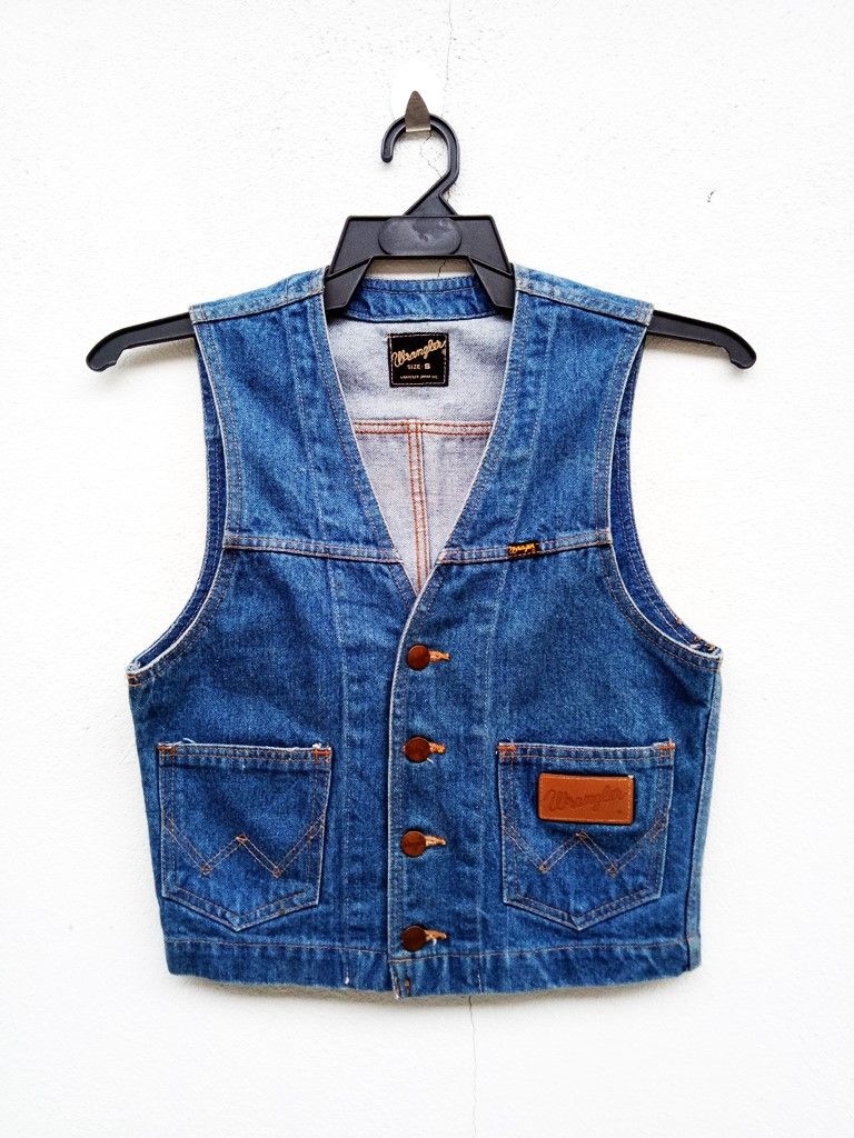 Wrangler 🔥Wrangler Japan Button Up Denim Vest Jacket RARE Size US XS / EU 42 / 0 - 1 Thumbnail